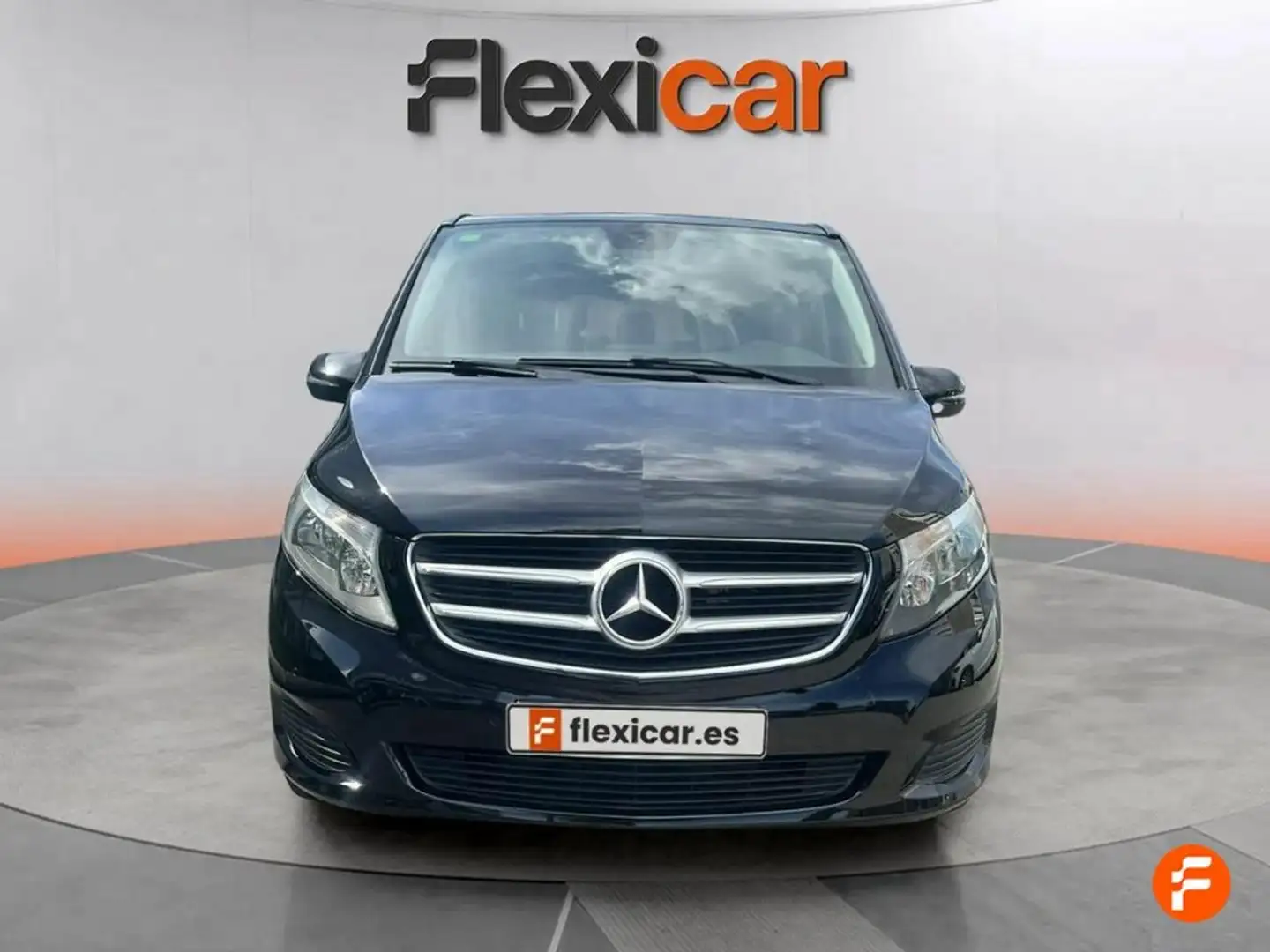 Mercedes-Benz V 220 d Avantgarde Largo Zwart - 2