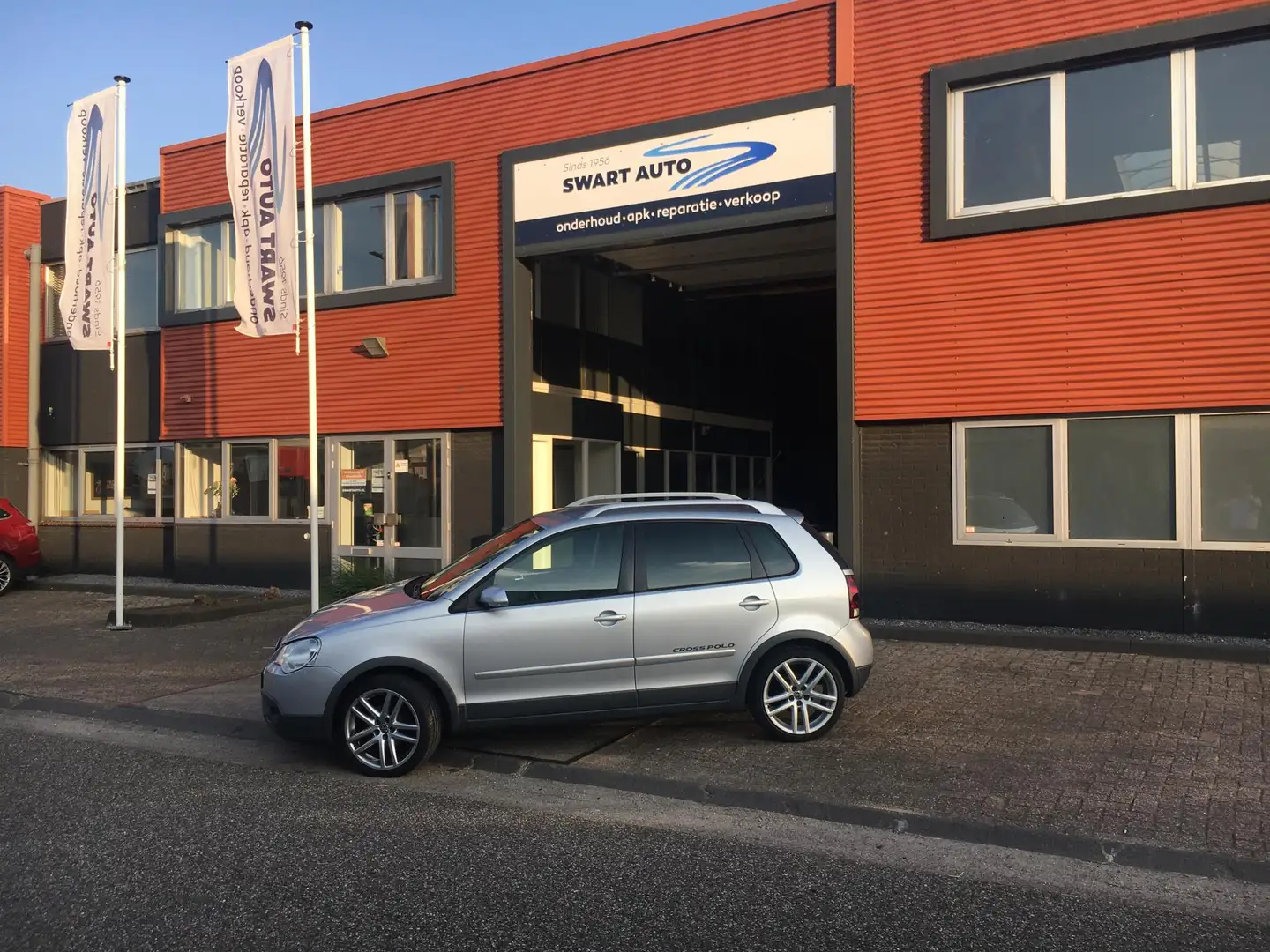 Volkswagen Polo Cross 1.4-16V 5 Deurs | Bleutooth | Centrale vergrendeli Gri - 2