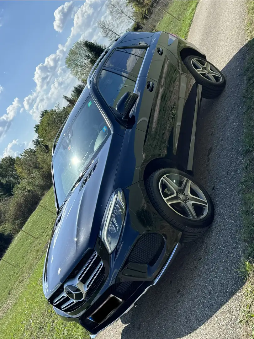 Mercedes-Benz GLE 250 d 4Matic Aut. AMG - 2