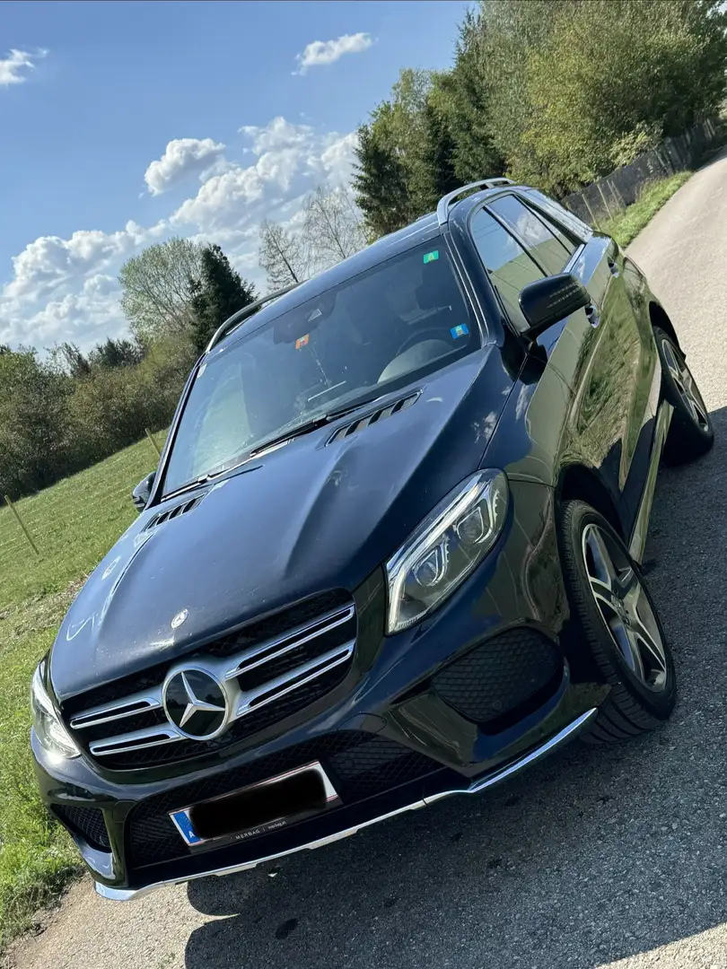 Mercedes-Benz GLE 250 d 4Matic Aut. AMG - 1