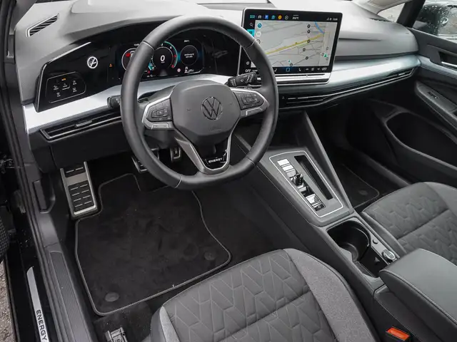 Volkswagen Golf view 9