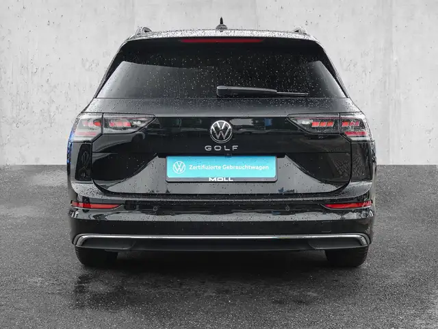 Volkswagen Golf view 6