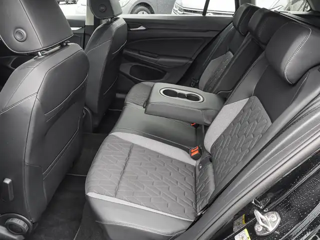 Volkswagen Golf view 15