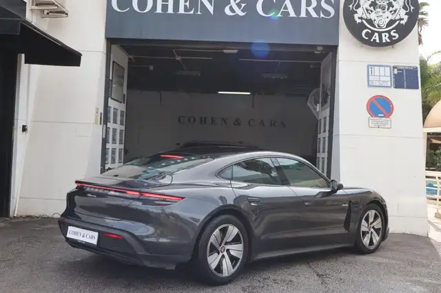 Porsche Taycan view 5