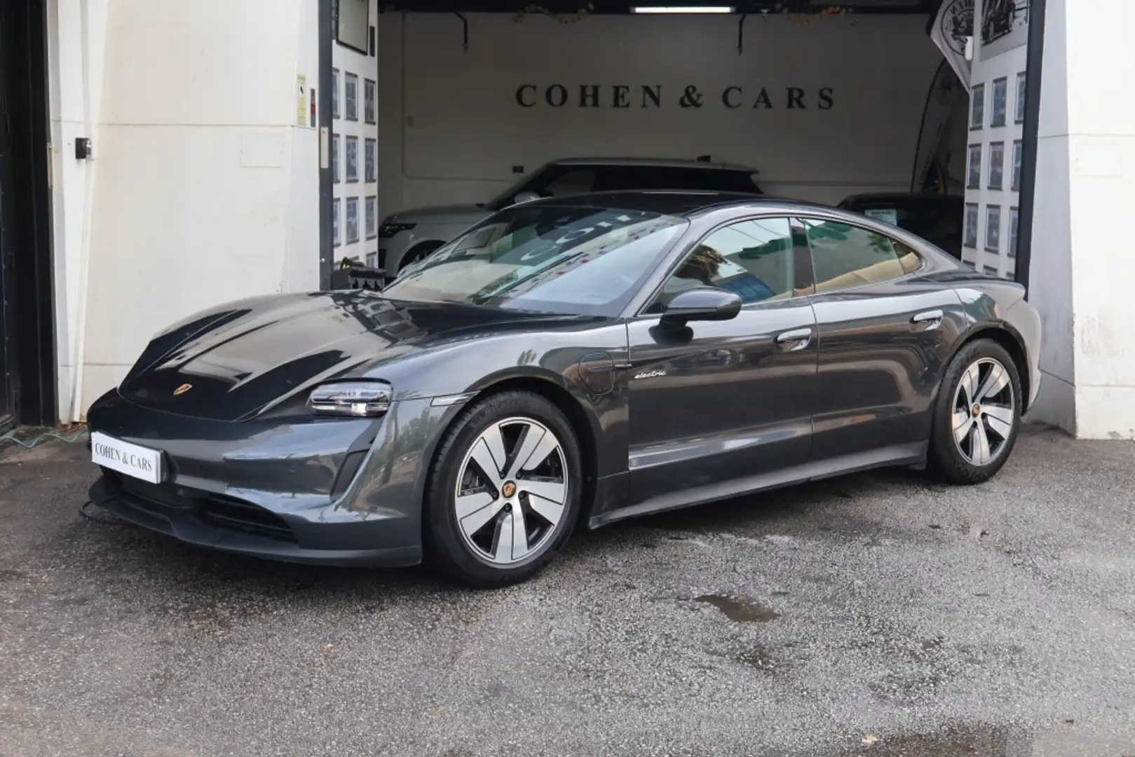 Porsche Taycan 4S - 2