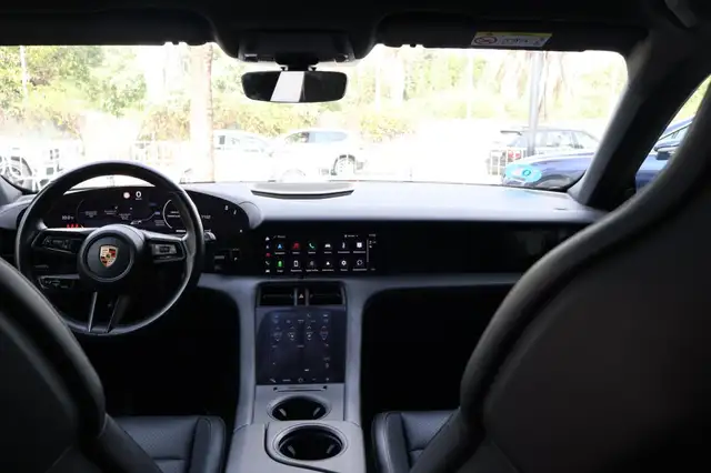 Porsche Taycan view 13