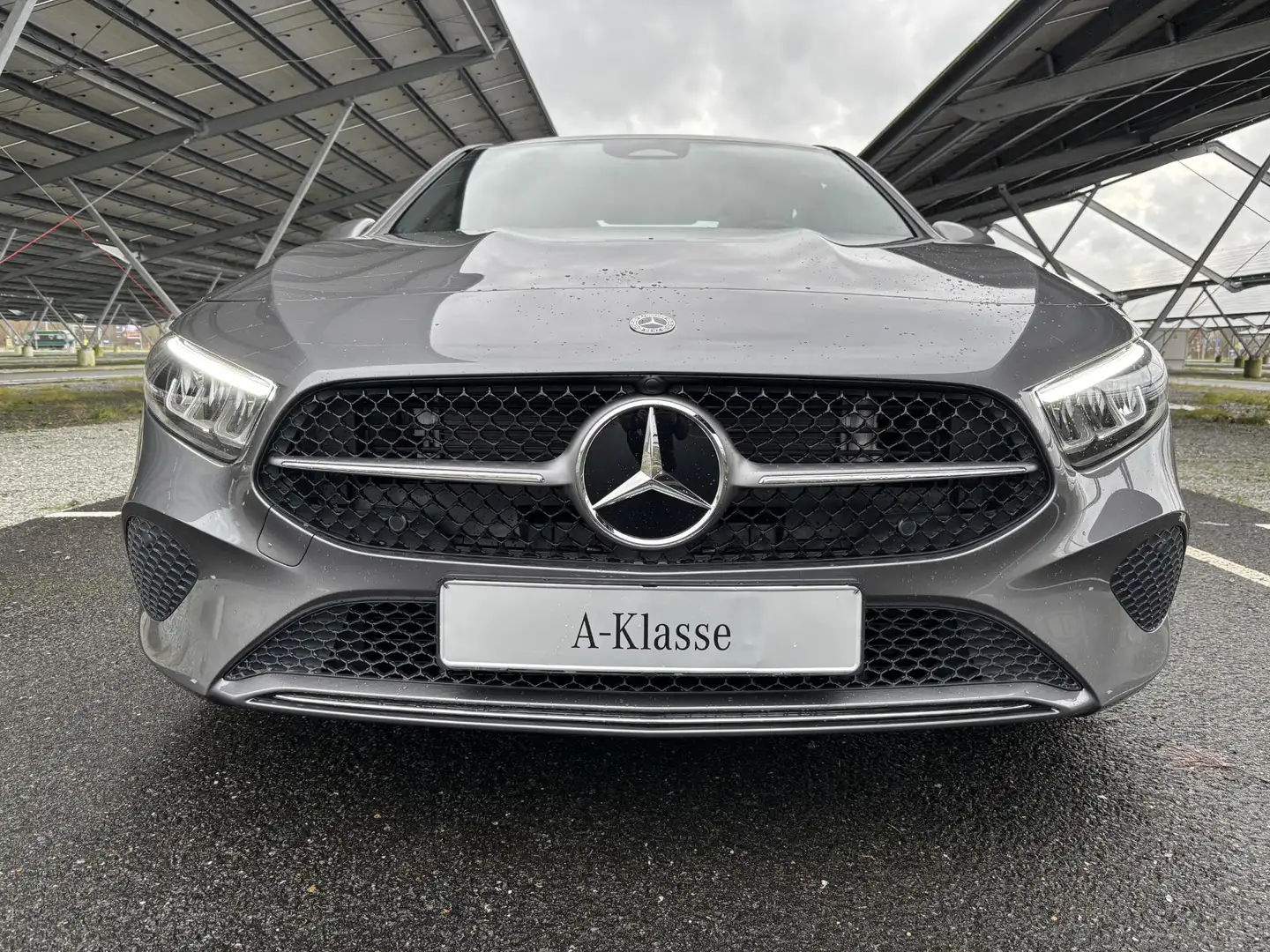 Mercedes-Benz A 180 Star Edition | Widescreen | Parkeercamera | Stoelv Grau - 2