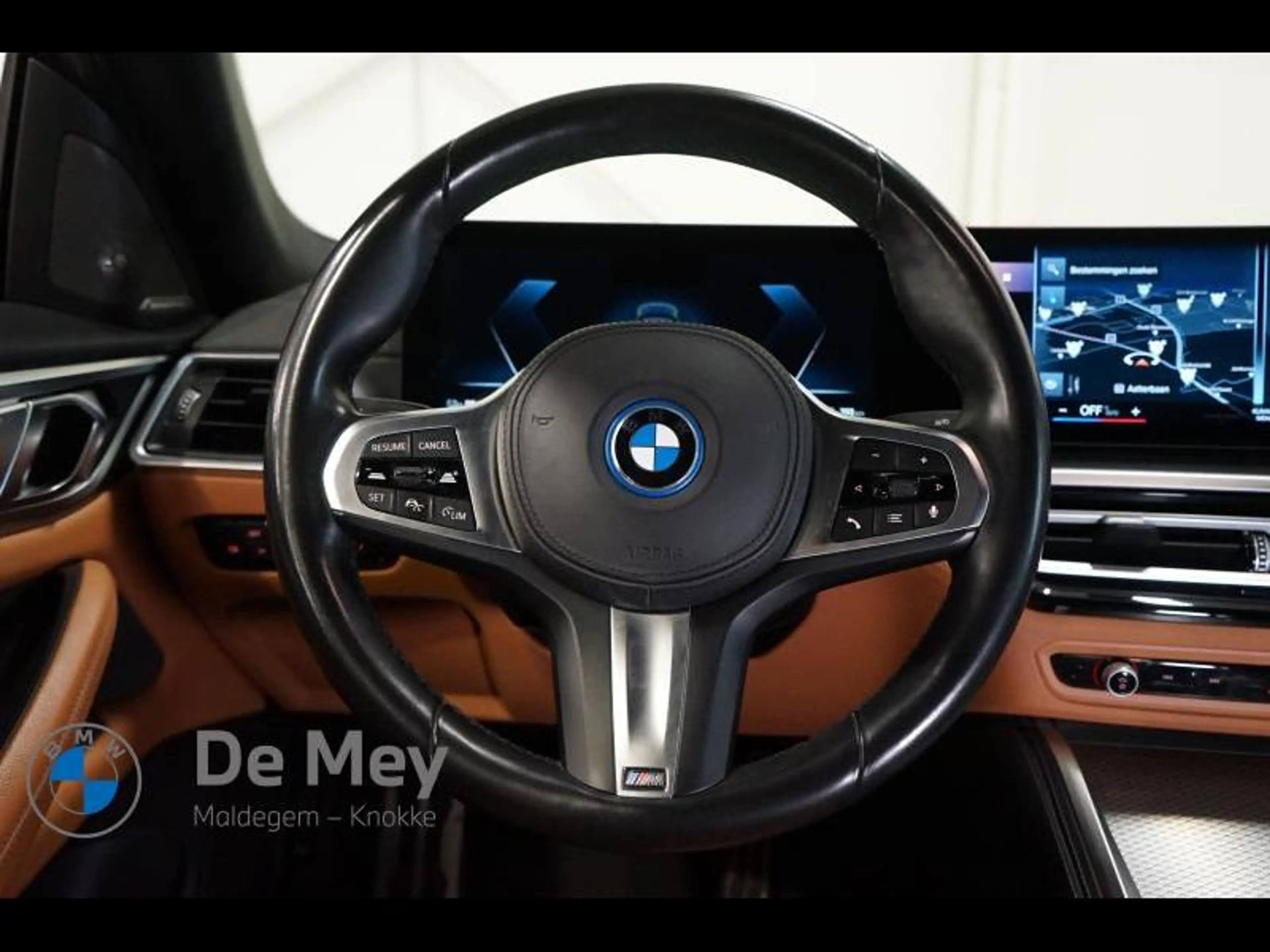 BMW i4 eDrive40 — photo 13