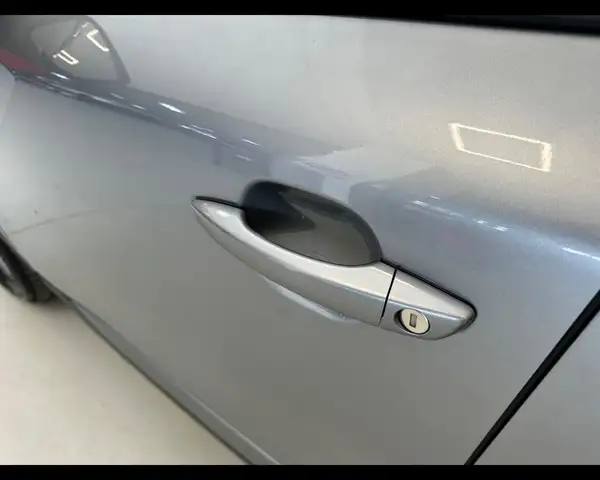 Peugeot 2008 view 6