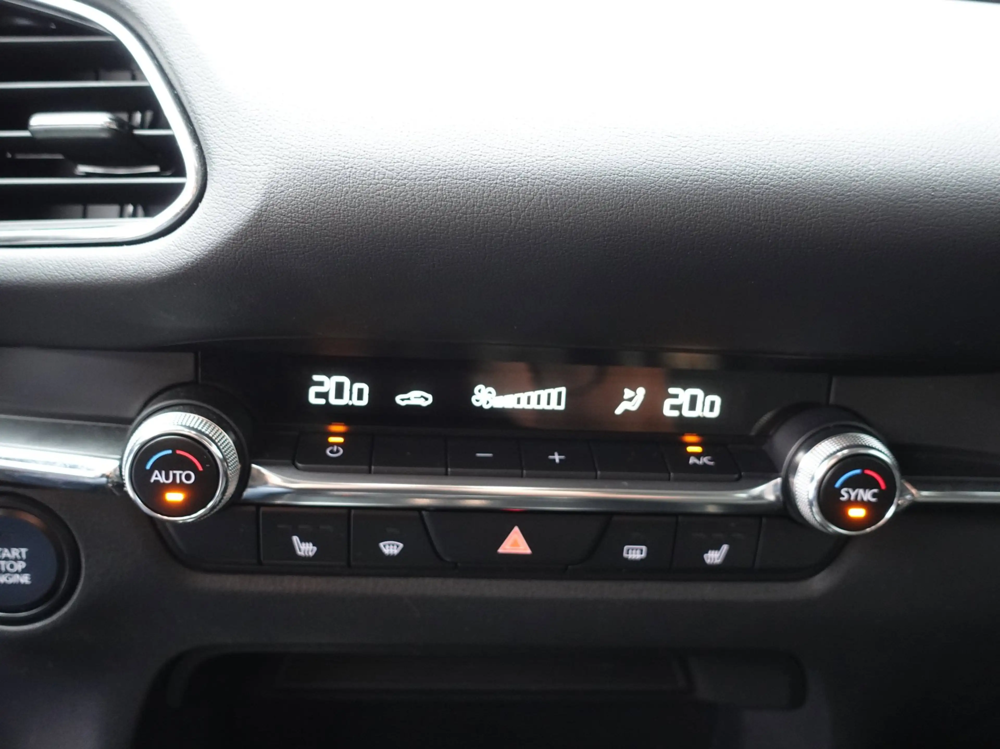 Mazda CX-30 2.0 e-SkyActiv Hybrid Automaat HOMURA 150 Pk (Navi — photo 15