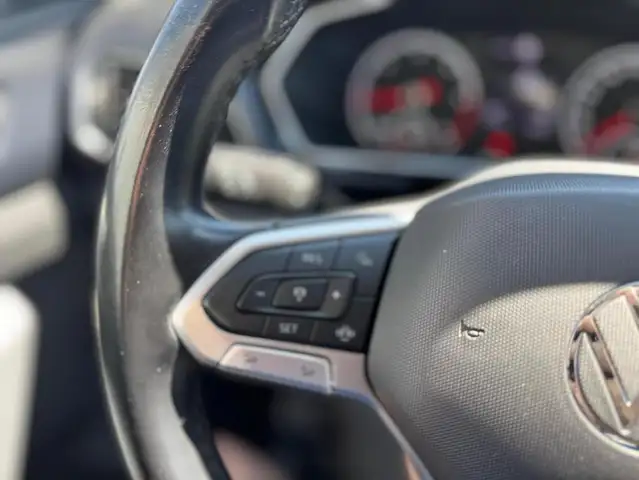 Volkswagen T-Cross view 12