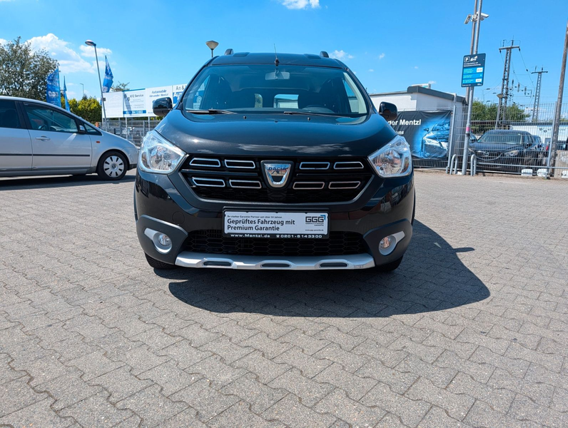 Dacia Dokker Stepway Celebration GARANTIE KLIMA NAVI — photo 2