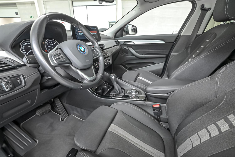 BMW X2 25e xdrive — photo 6