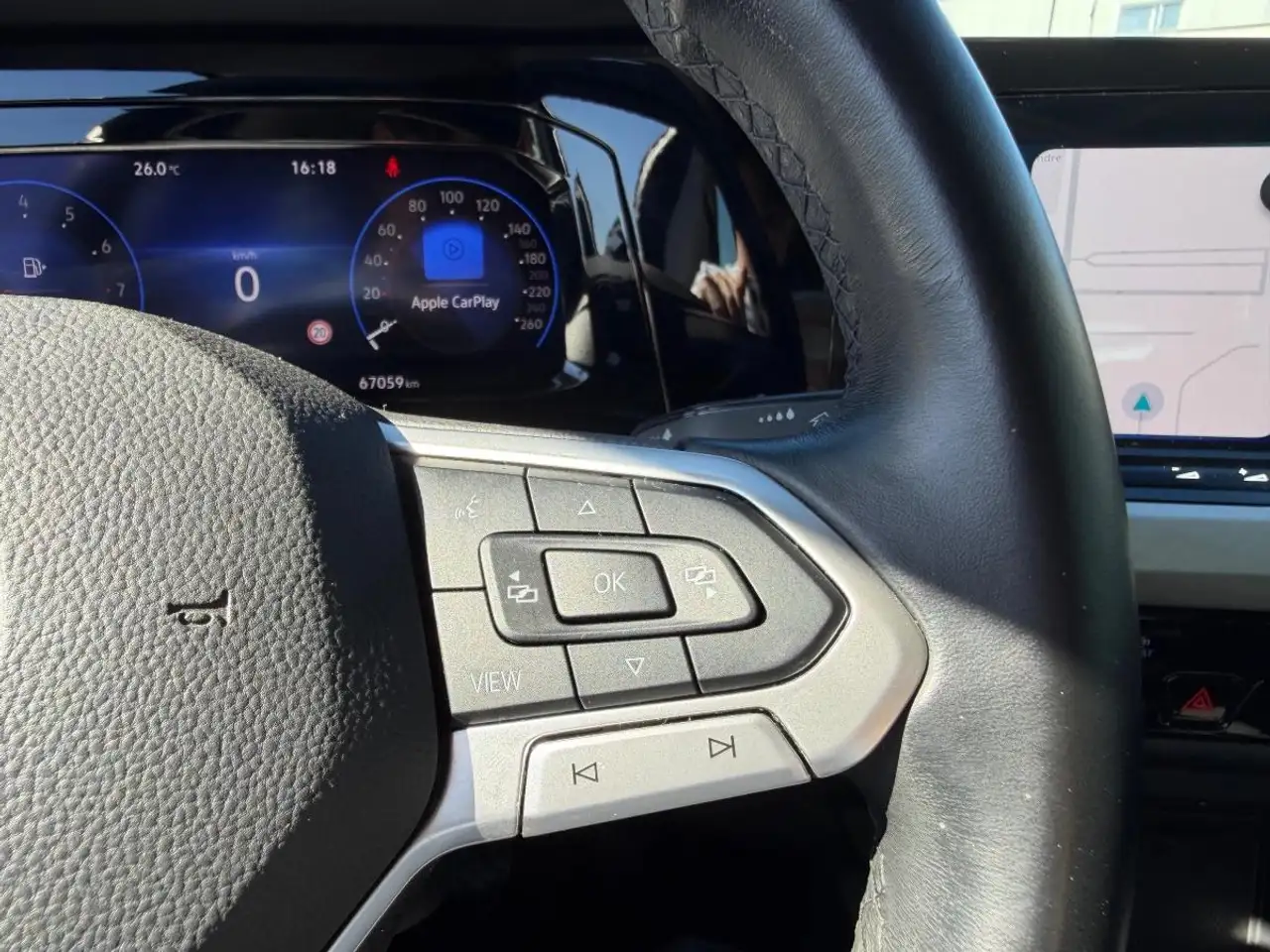 Volkswagen Golf Standard Model — photo 18