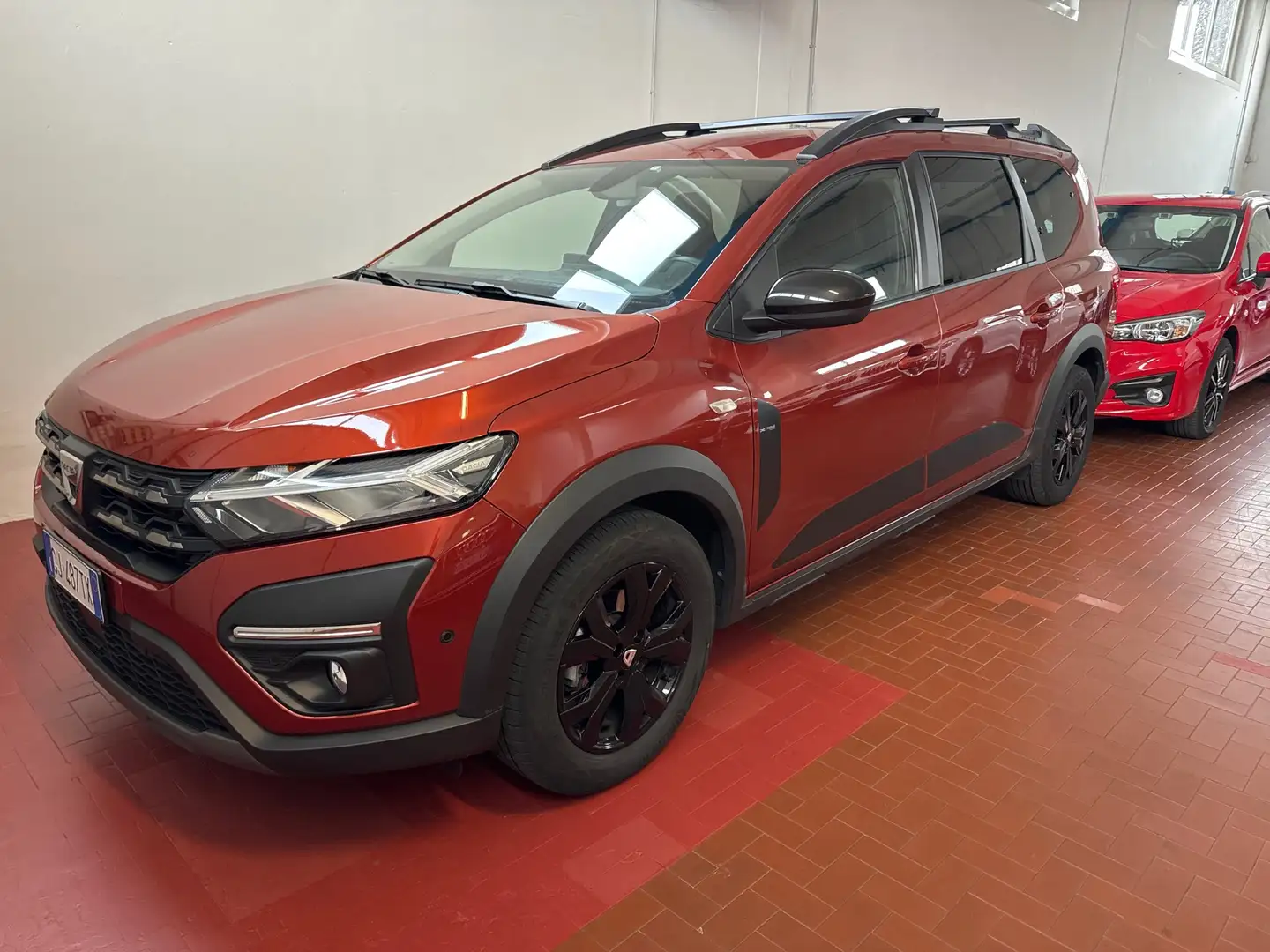 Dacia Jogger 1.0 tce Extreme UP Gpl 100cv 7 posti Narancs - 1