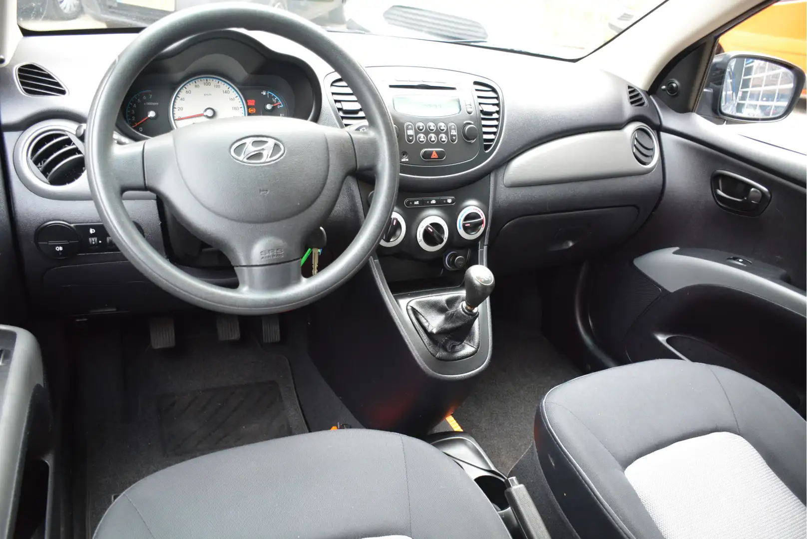 Hyundai i10 1.1 Active Cool Nieuwe APK Airco Centraal Blauw - 2
