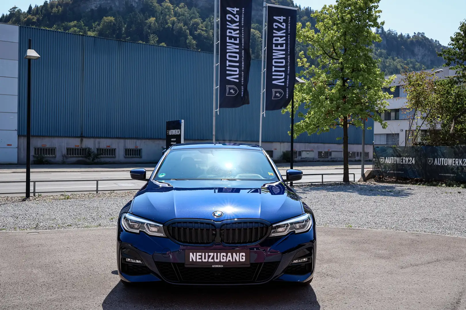 BMW 330 d Aut. M-Sport,Voll.,Laserl.,HeadUp,Gestikst., Blau - 1