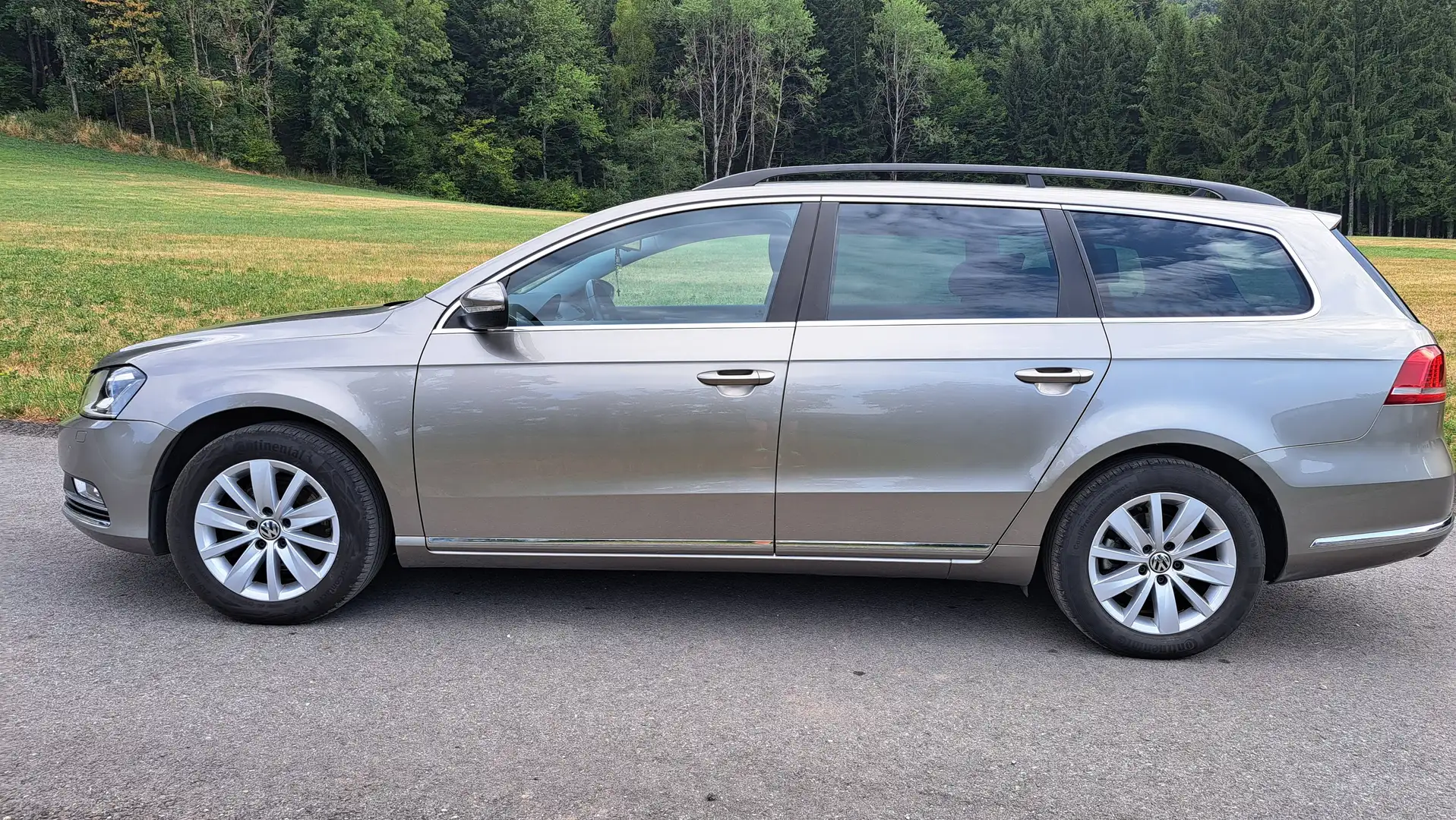 Volkswagen Passat Passat Comfortline 2,0 BMT TDI 4Motion DSG Comfortline Braun - 1