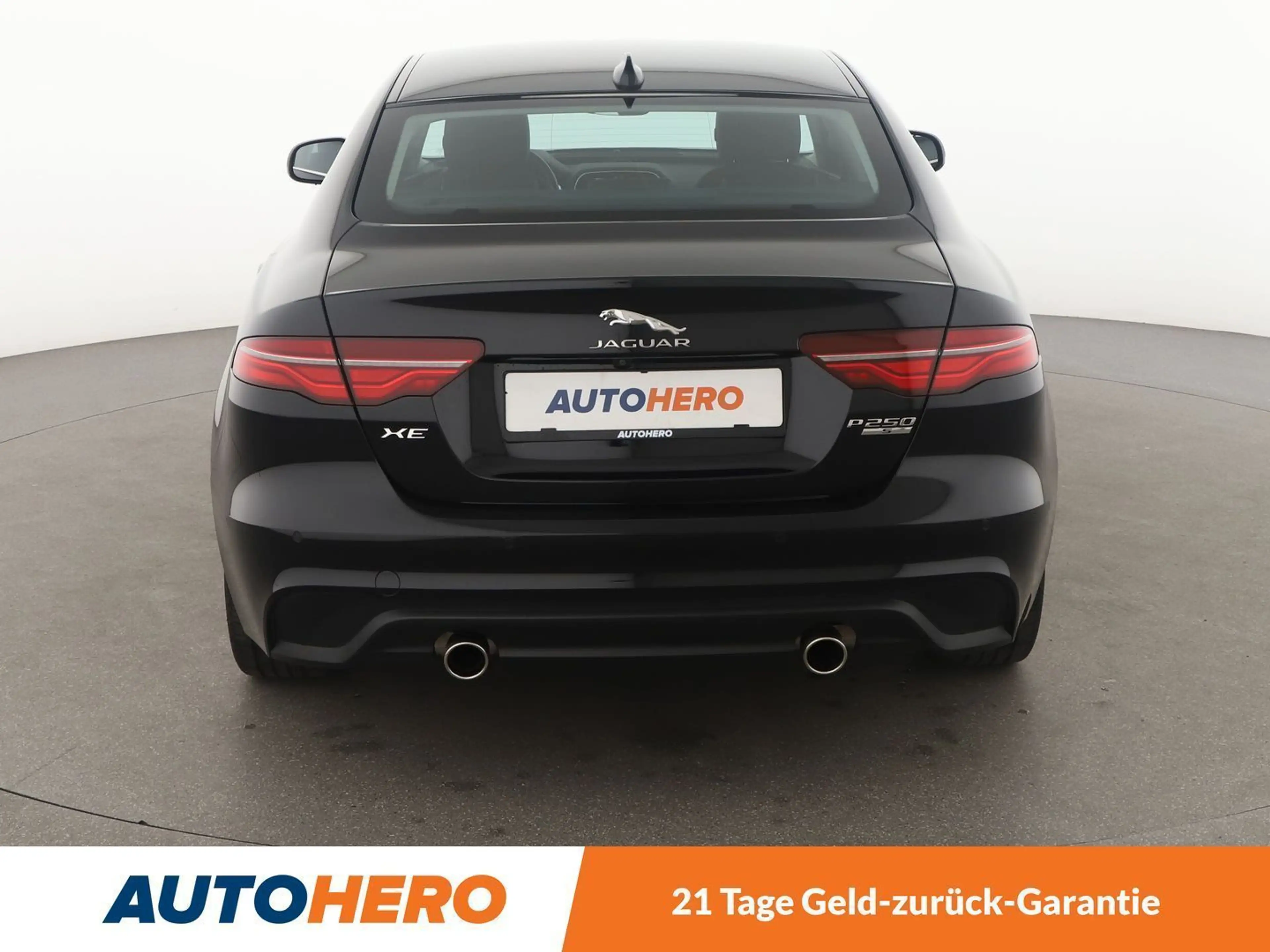 Jaguar XE 25t S Aut*NAVI*LED*TEMPO*CAM*PDC*SHZ*GARANTIE* — photo 5