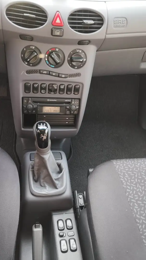 Mercedes-Benz A 160 A 160 Classic Argintiu - 2