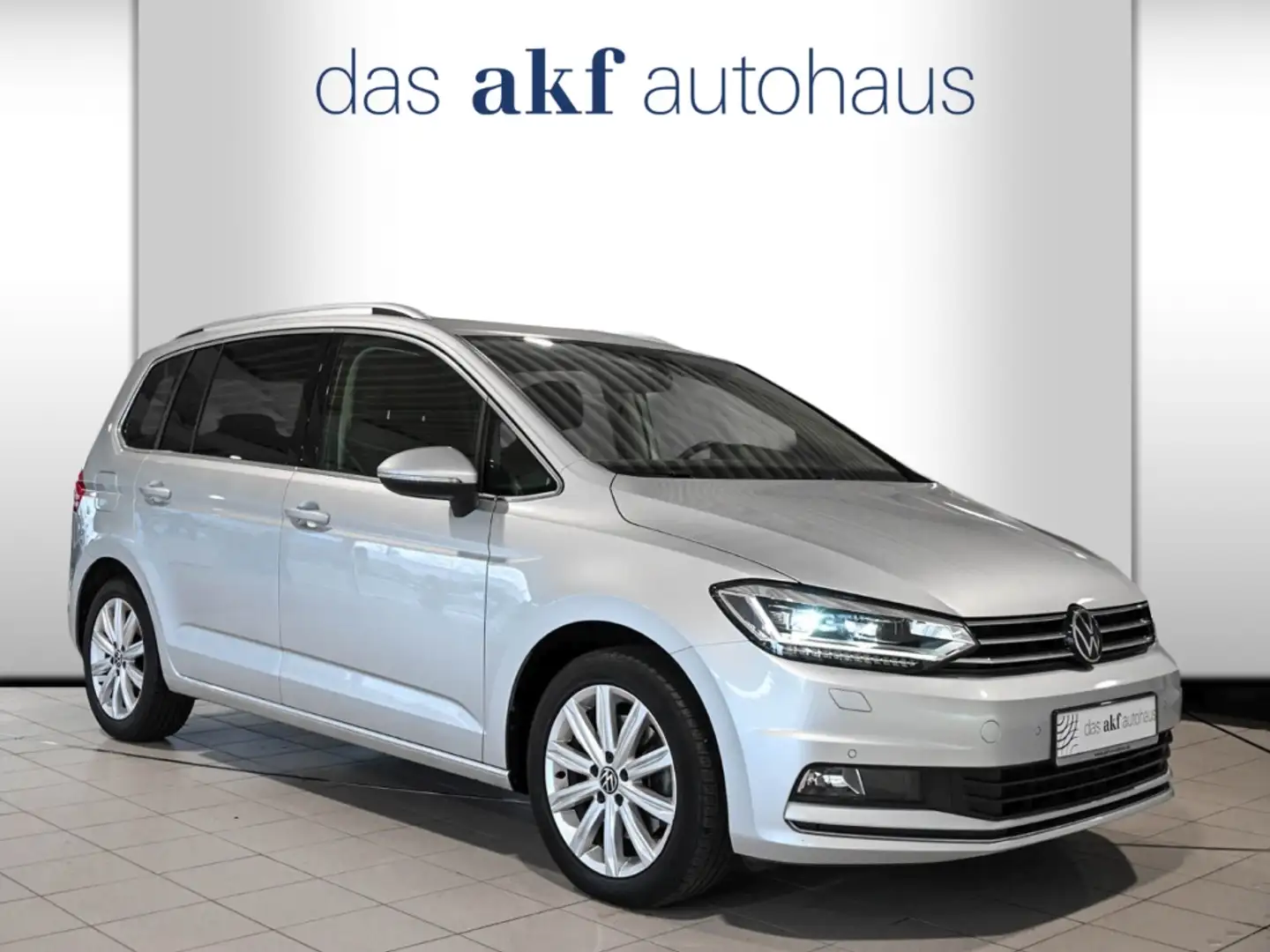 Volkswagen Touran 2.0 TDI DSG Highline-Navi*AHK*Kamera*LED*ACC*Massa Silber - 2