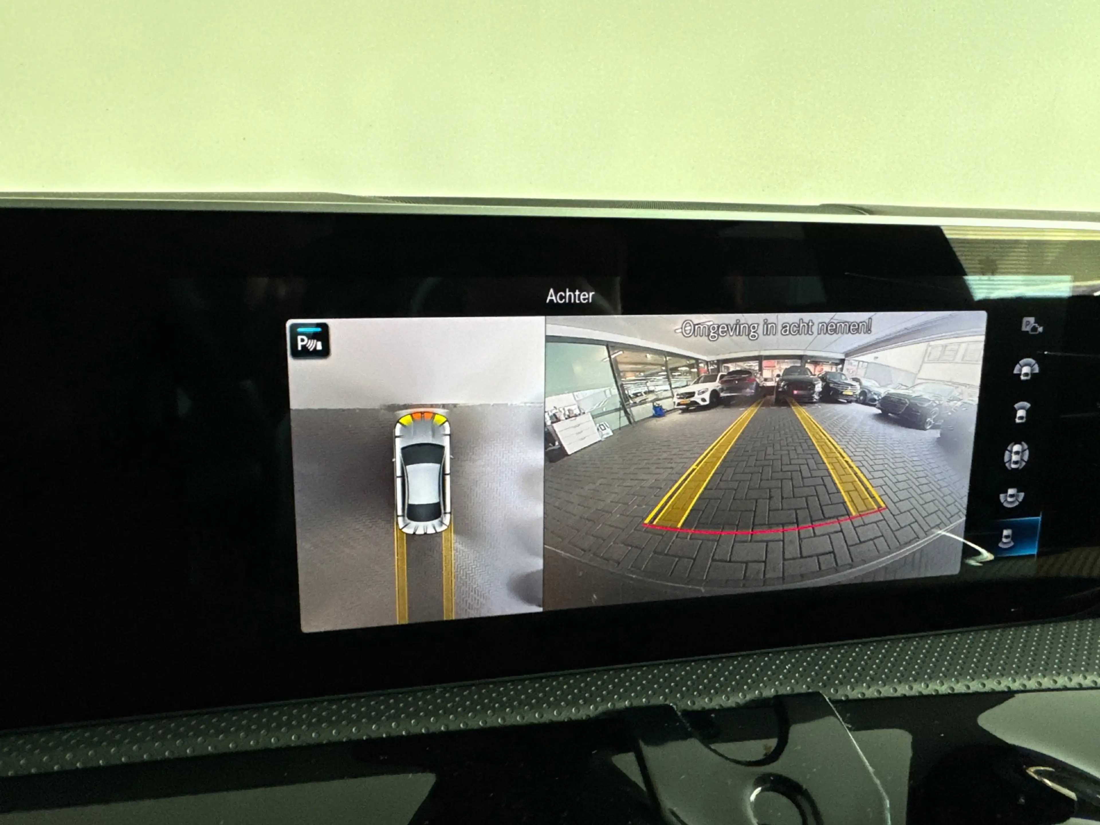 Mercedes-Benz CLA 180 AMG Pano|Stoelventilatie|360 Camera|Keyless|Blinds — photo 20