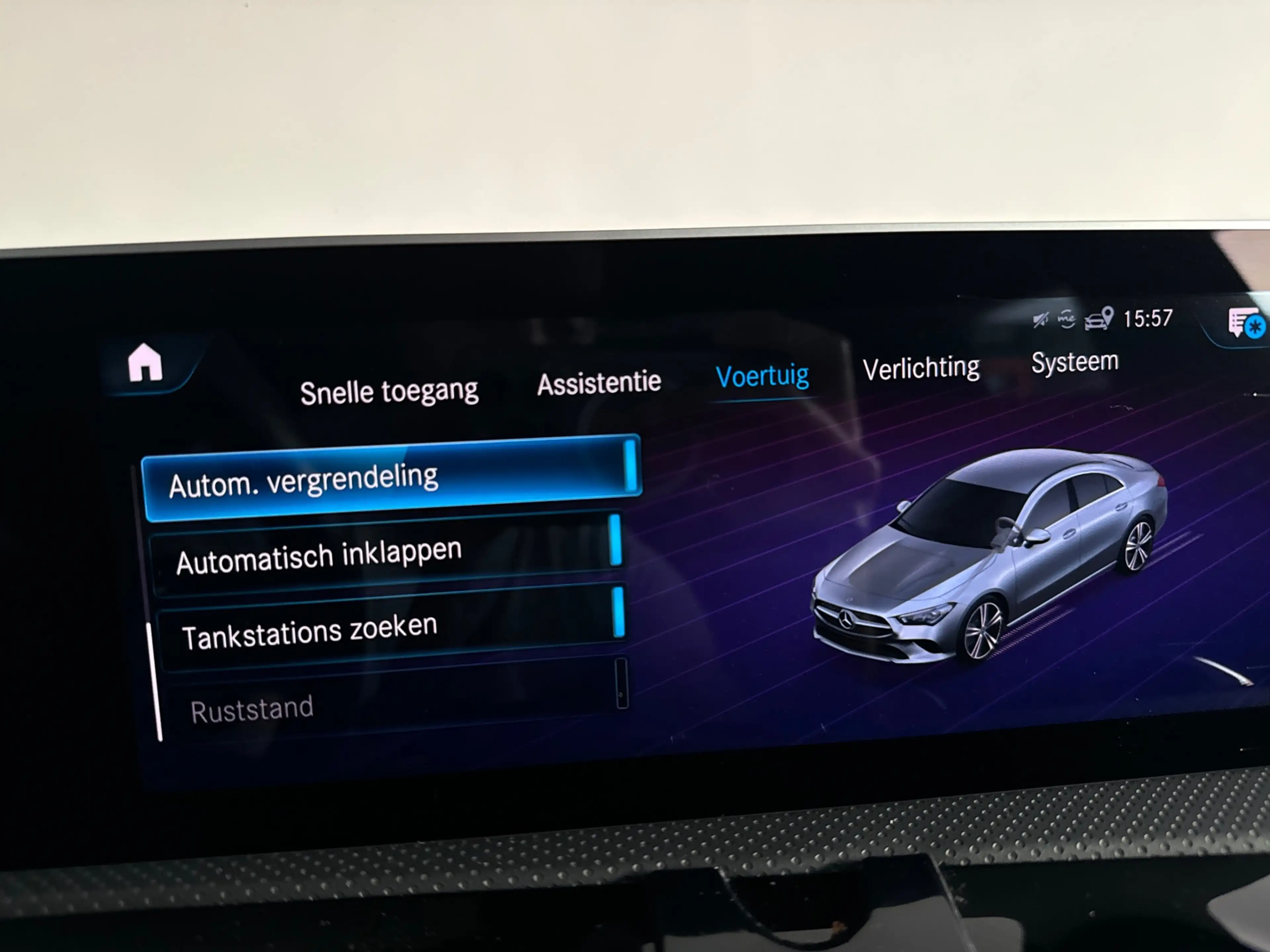 Mercedes-Benz CLA 180 AMG Pano|Stoelventilatie|360 Camera|Keyless|Blinds — photo 27