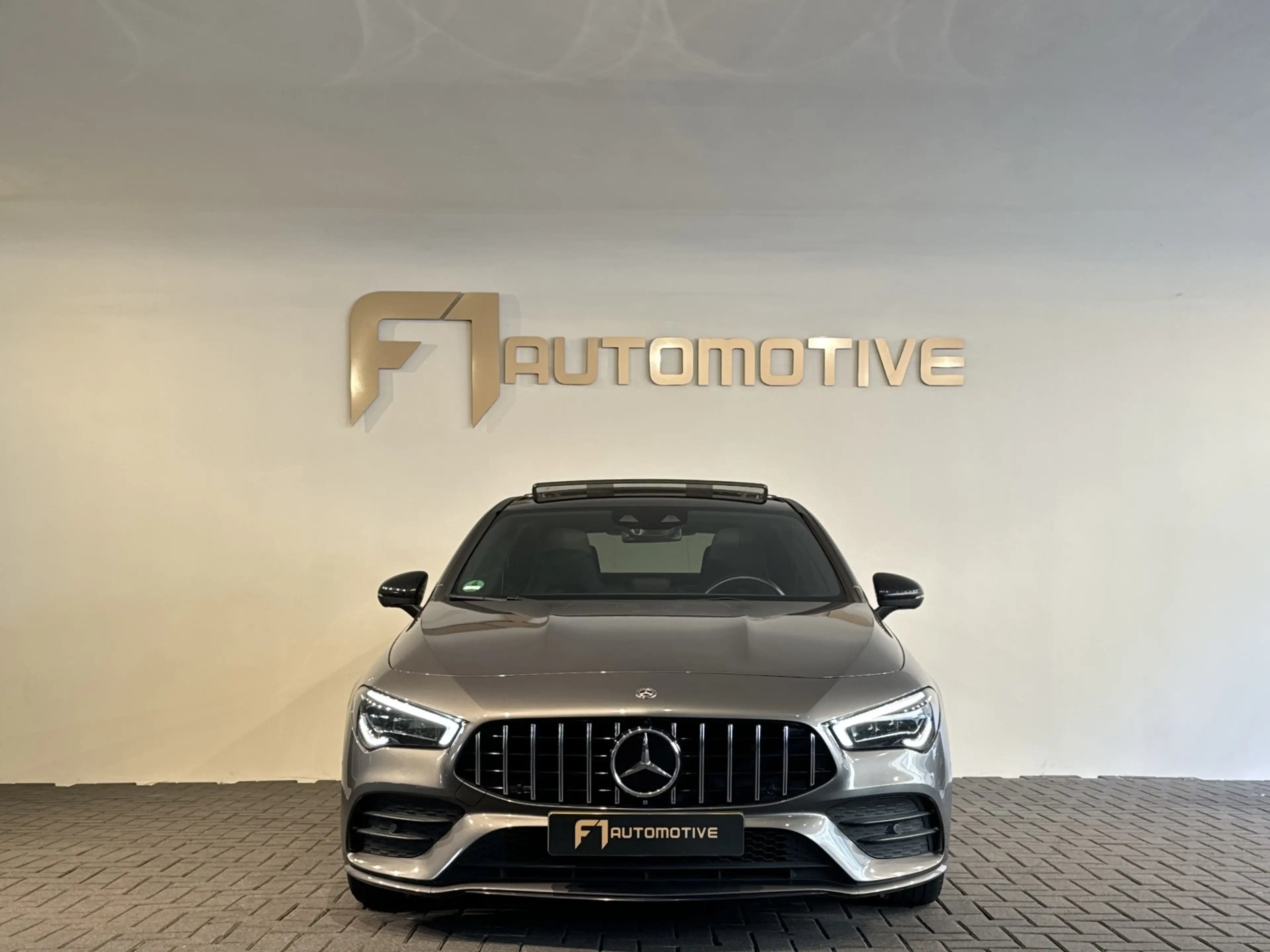Mercedes-Benz CLA 180 AMG Pano|Stoelventilatie|360 Camera|Keyless|Blinds — photo 2