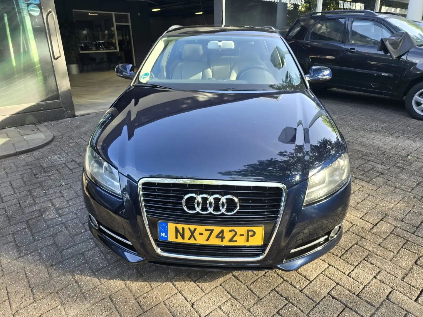 Audi A3 Sportback 1.4 TFSI Ambition Pro Line S | 12MND GAR Beige - 2