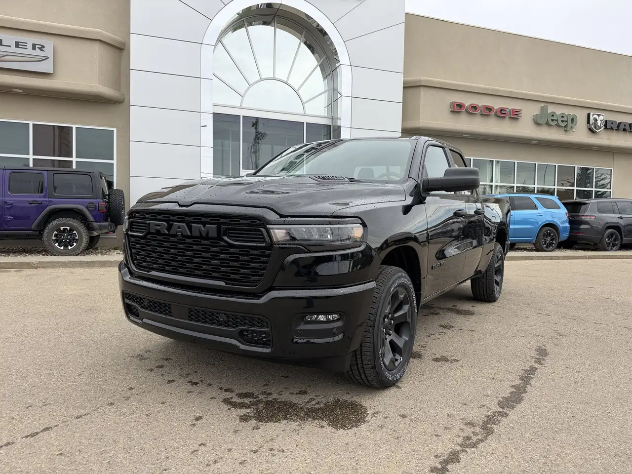 RAM 1500 снимка RAM 1500