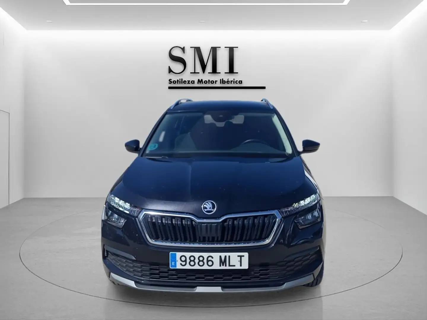 Skoda Kamiq 1.5 TSI Ambition Negro - 2