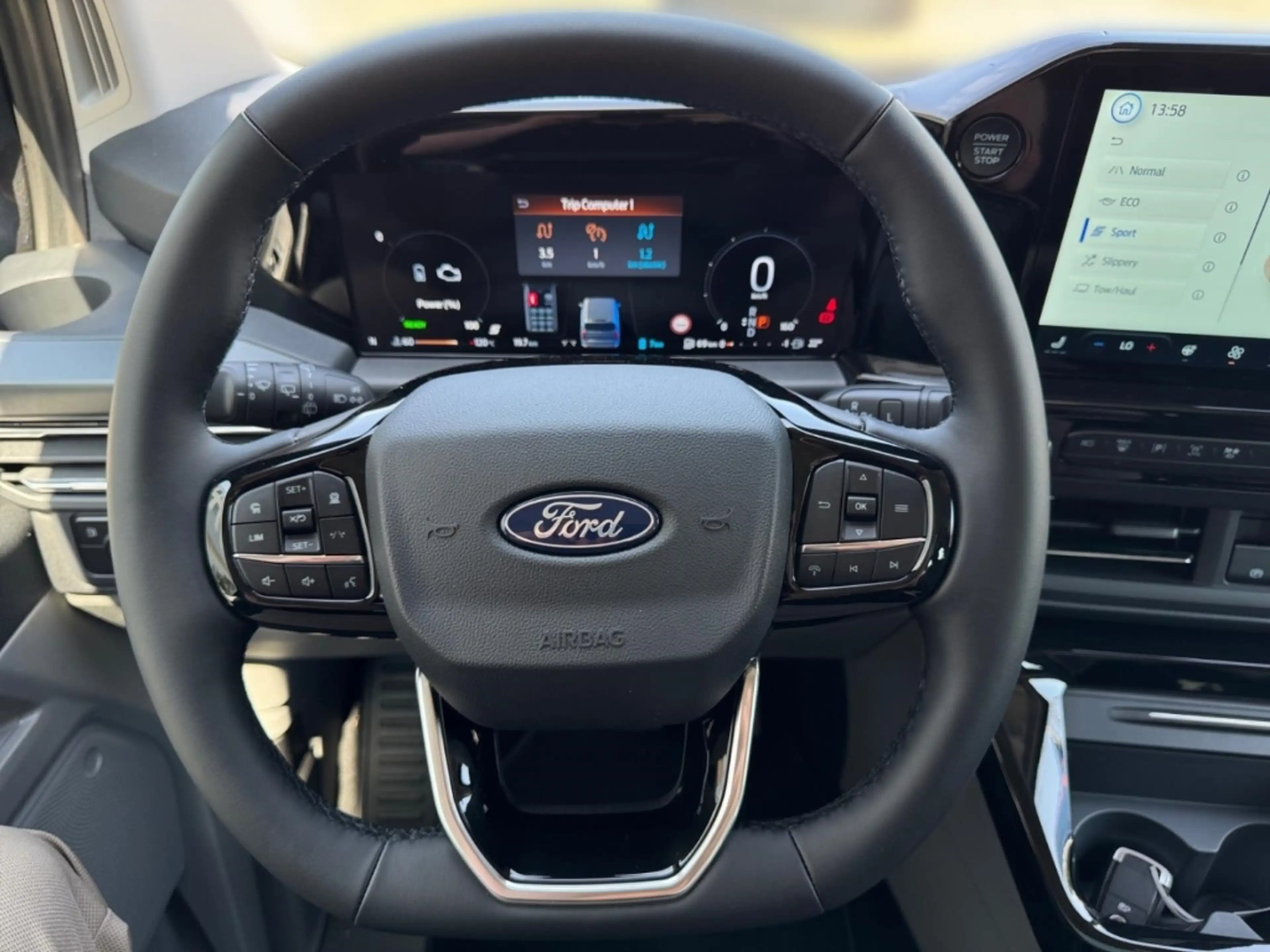 Ford Tourneo Custom Titanium PHEV L1 *360°Kamera,0%Fi.* — photo 8