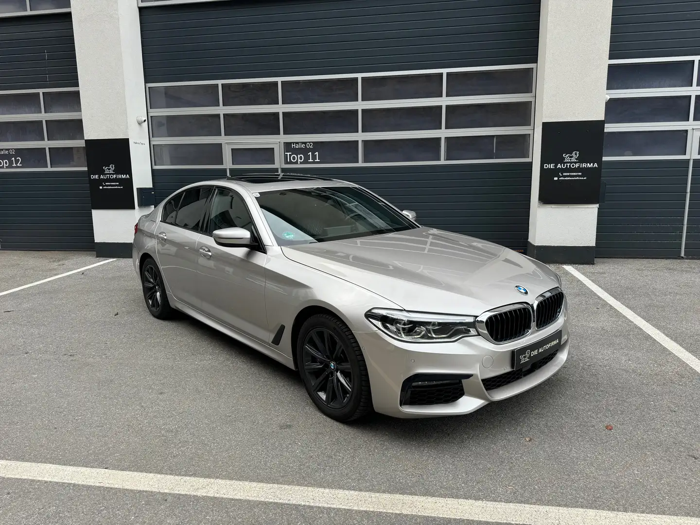 BMW 530 530 e M-SPORTPAKET*SCHIEBEDACH*HARMAN*KARDON Grau - 1