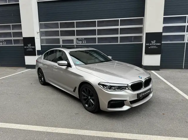 BMW 530 e M-SPORTPAKET*SCHIEBEDACH*HARMAN*KARDON
