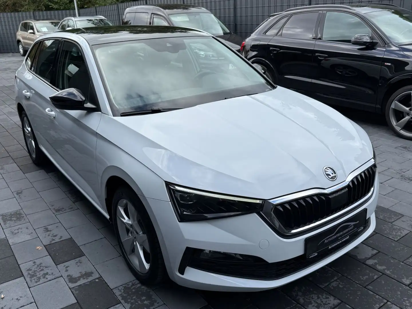 Skoda Scala Style 1.5 TSI DSG LED RFK PANORAMA Blanc - 2