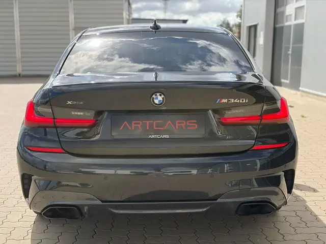 BMW 3 Series view 7