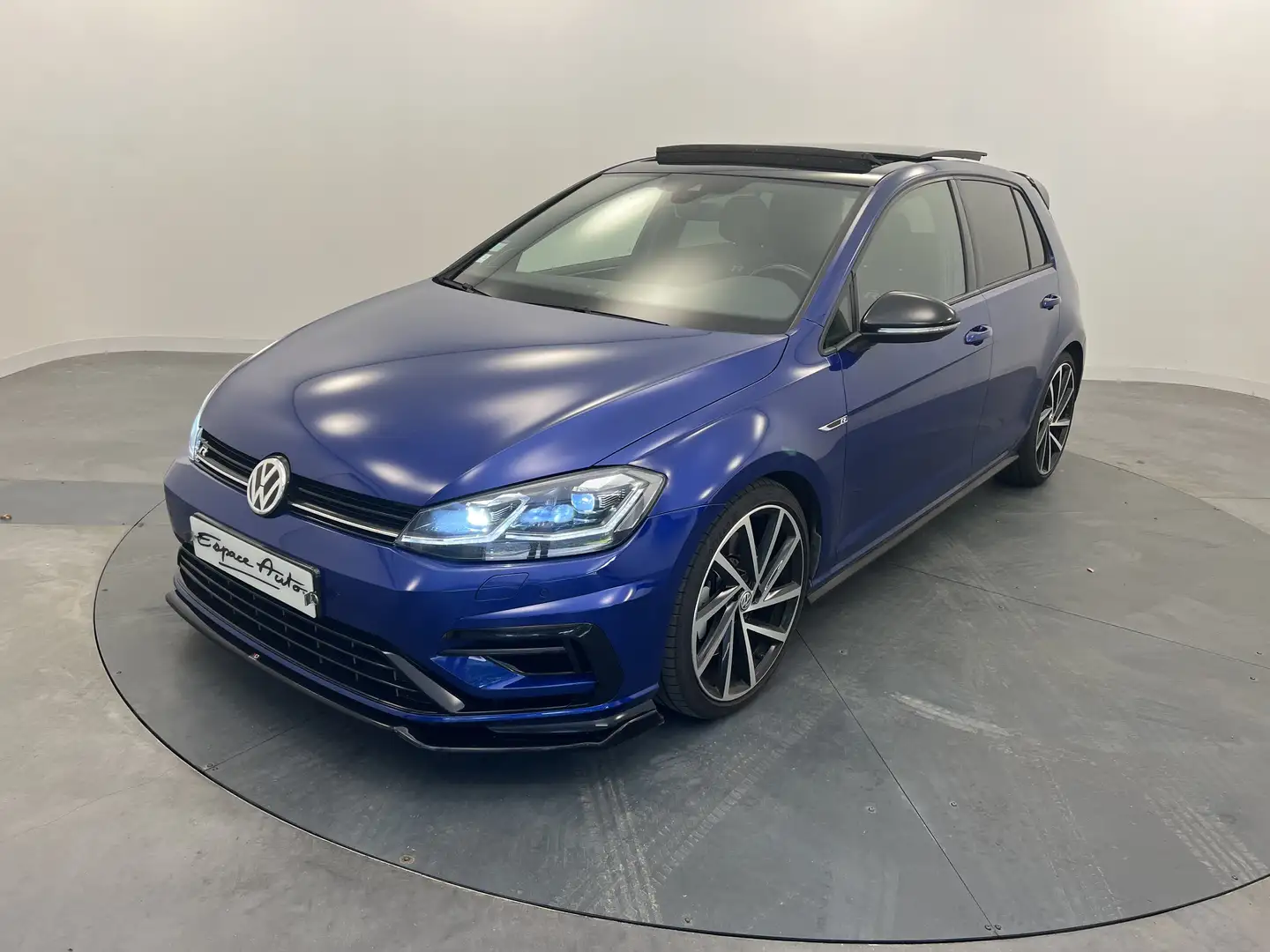 Volkswagen Golf 2.0 TSI 310 DSG7 4Motion R Bleu - 1
