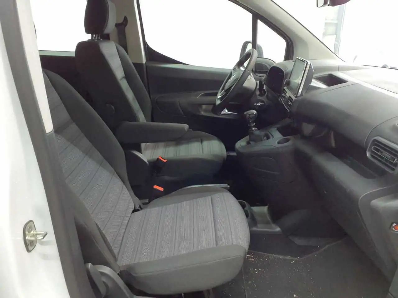 Opel Combo Life 1.2 Turbo Edition CarPlay RFK, миниатюра 7
