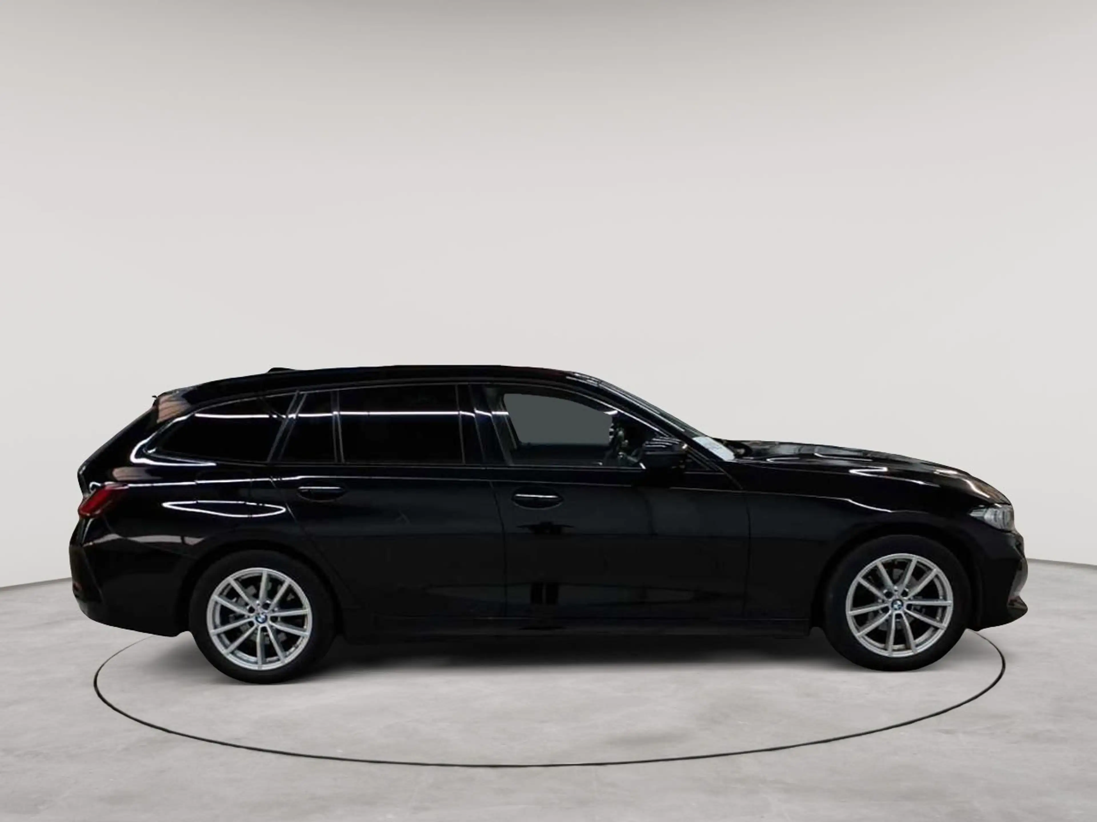 BMW 318 318d Touring Aut. Navi AHK SHZ — photo 3