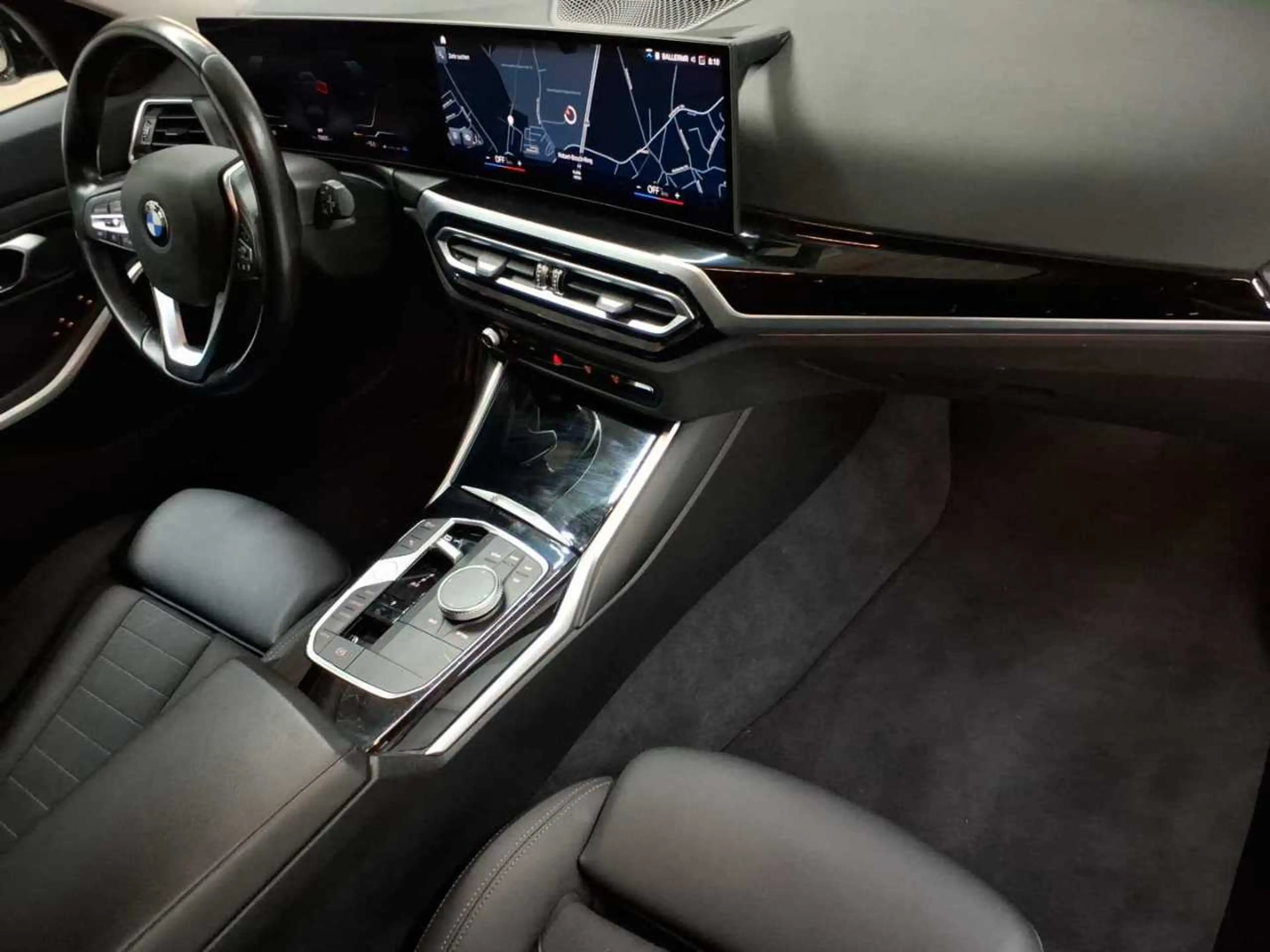 BMW 318 318d Touring Aut. Navi AHK SHZ — photo 9