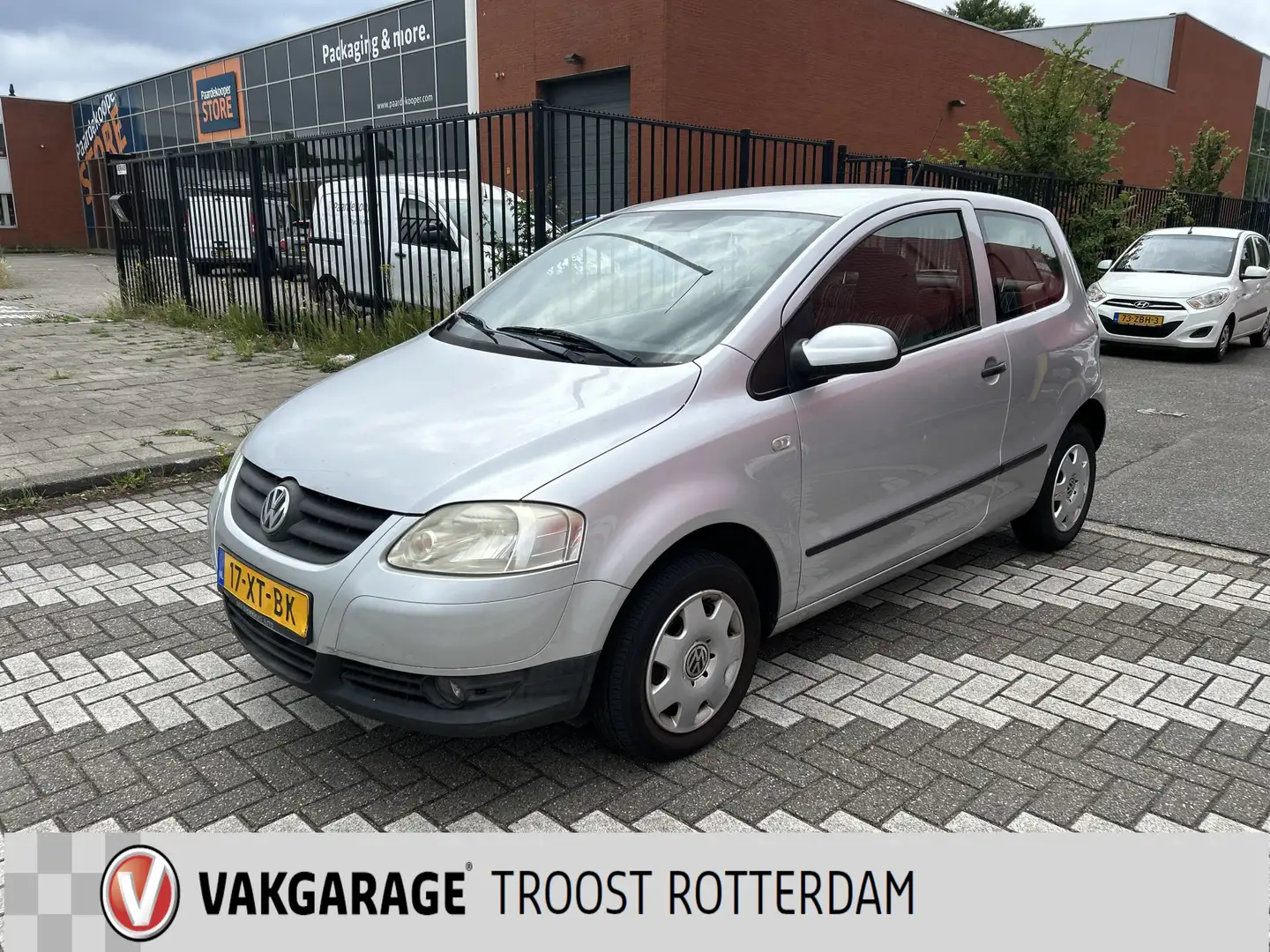Volkswagen Fox 1.4 Trendline | Inruilkoopje | APK TOT 04-11-2025 Grijs - 1