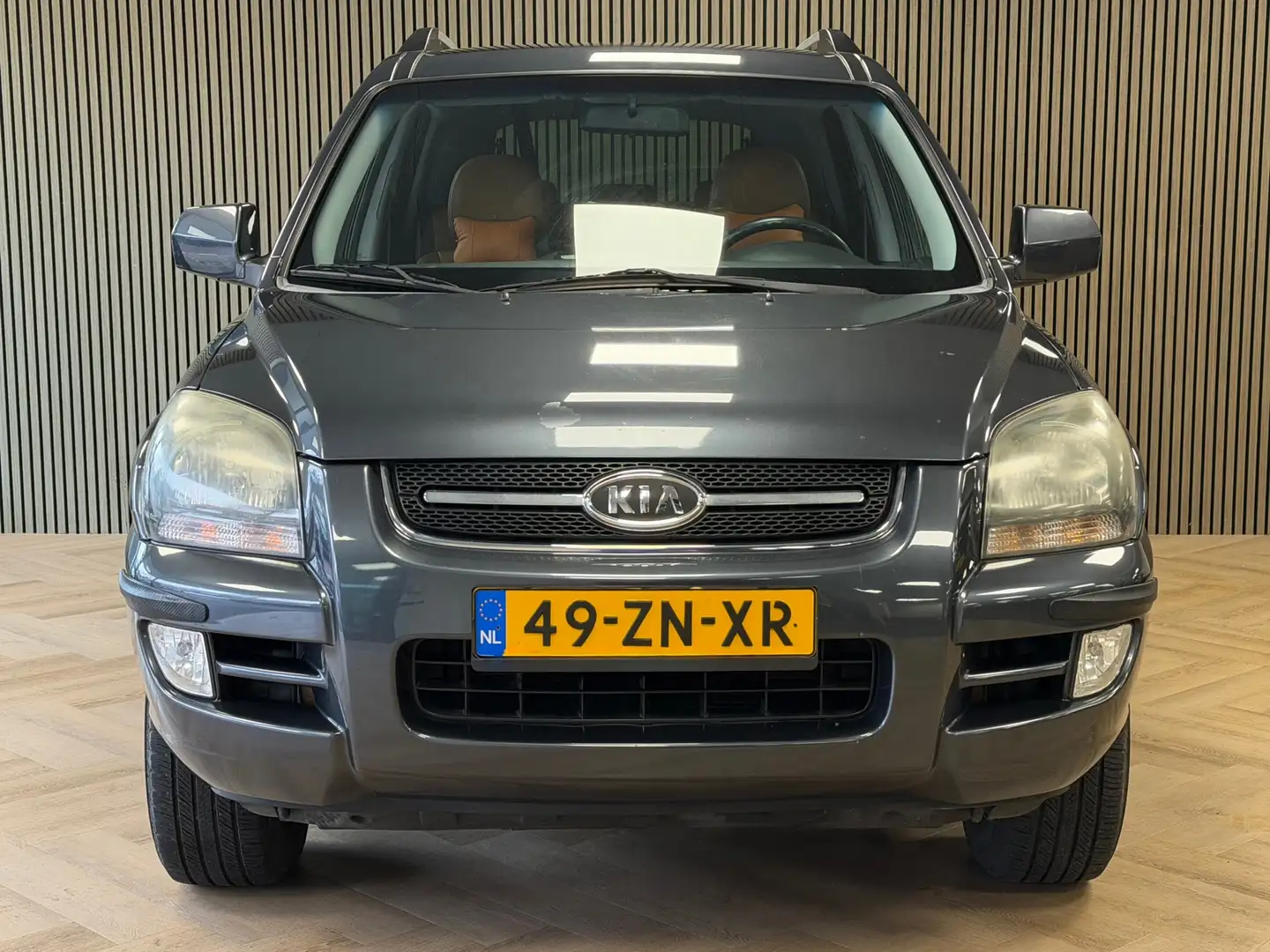Kia Sportage 2.0 CVVT X-ception TREKHAAK NAVIGATIE BLUETOOTH ST Grau - 2