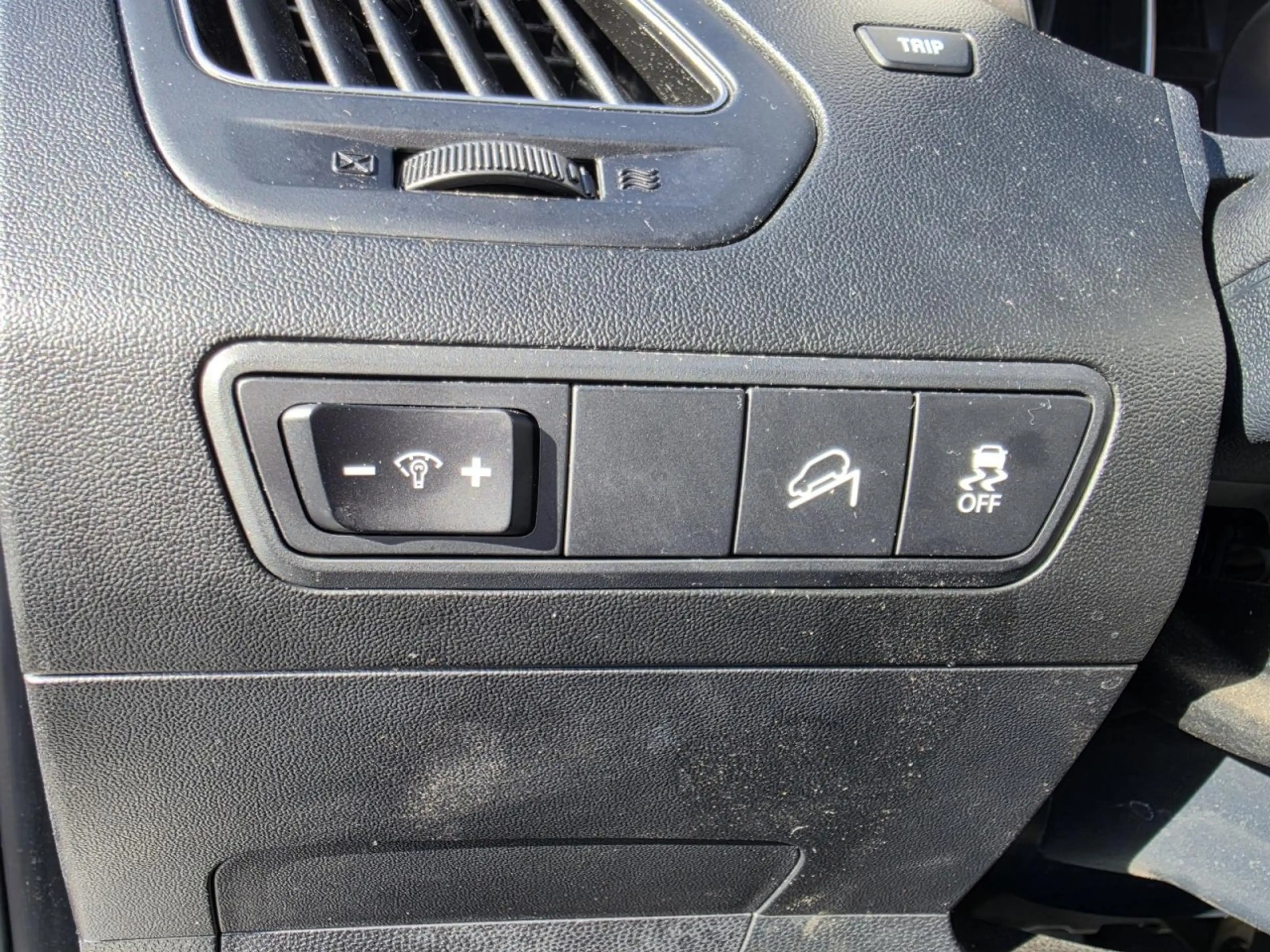 Hyundai iX35 5 Star Edition 1.6 NAV+SHZ+PDC Klima Navi — photo 12