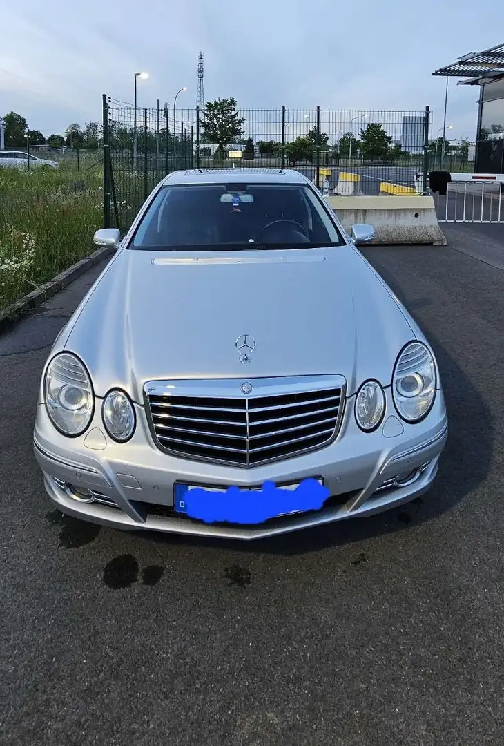 Mercedes-Benz E 500 4Matic Automatik Elegance - 1