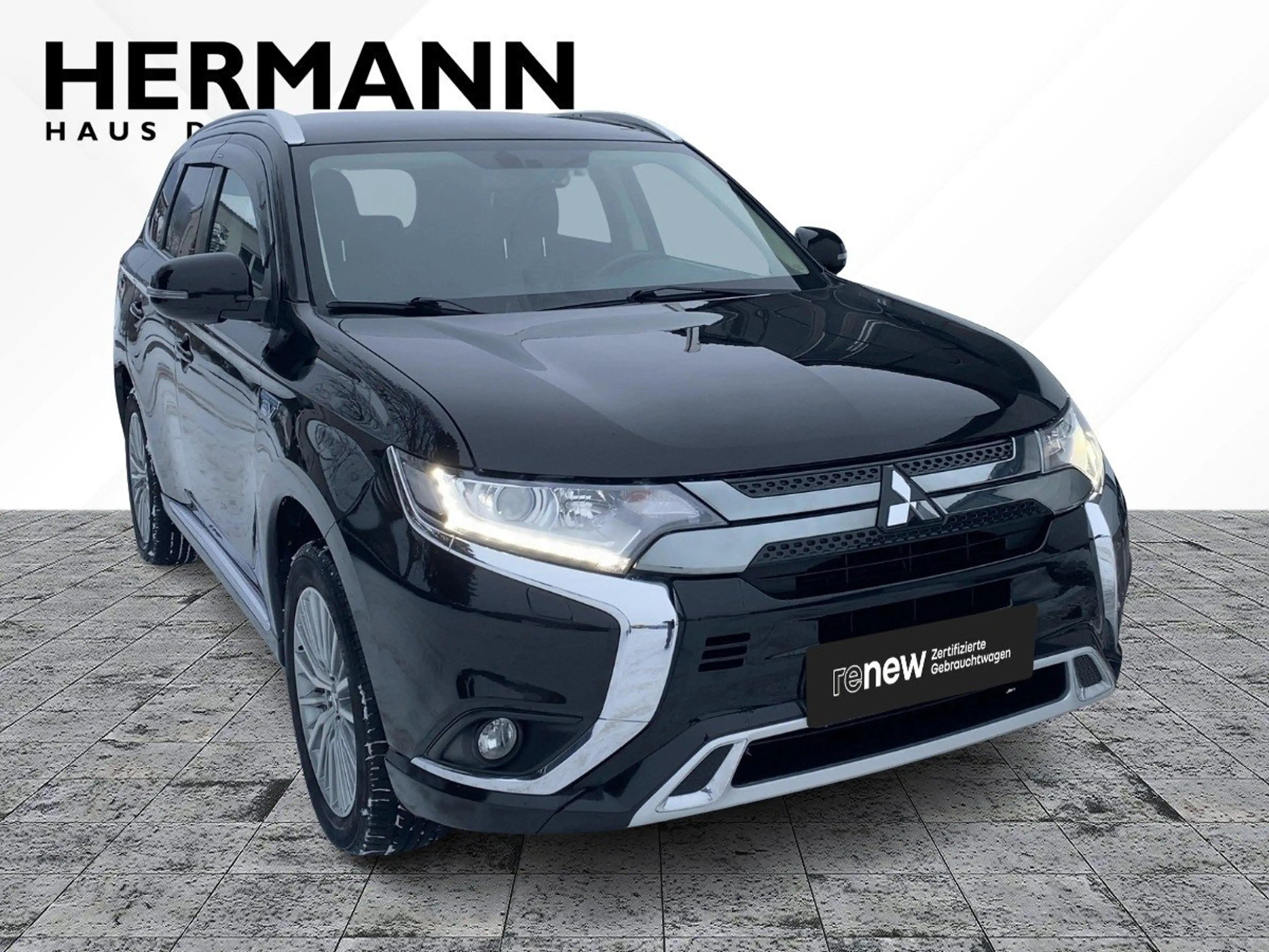 Mitsubishi Outlander 2.4 PHEV Basis AHK*CAM*SHZ*2xKlima*Alu — photo 6