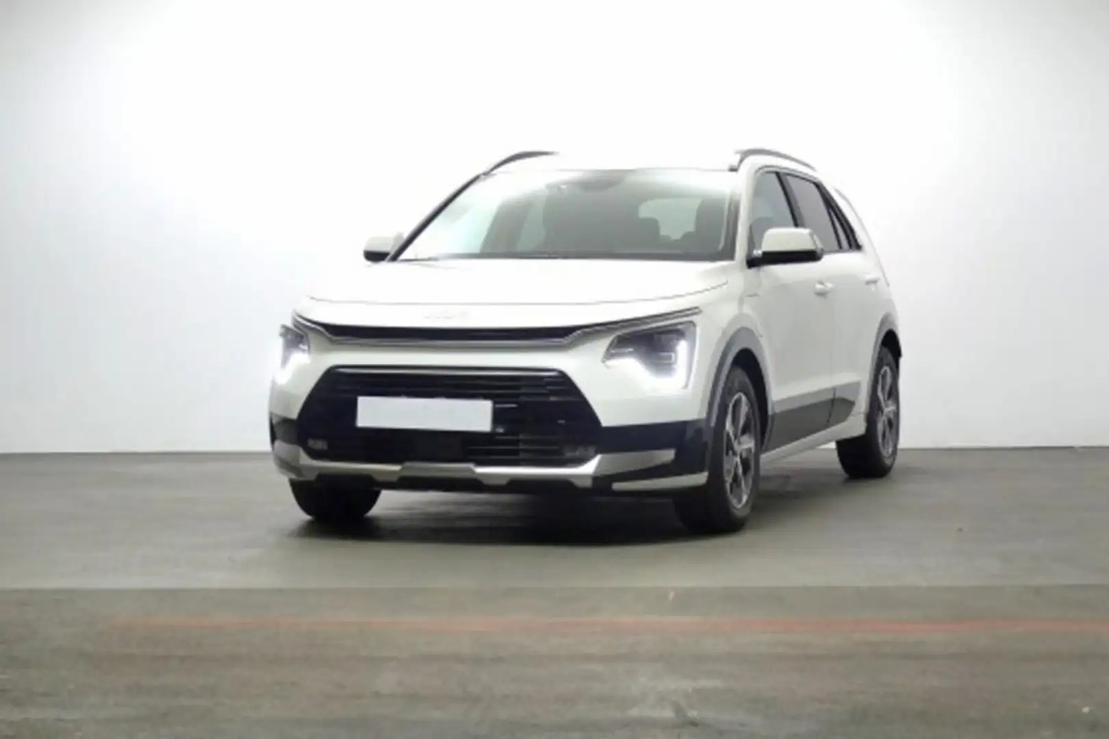 Kia Niro 1.6 GDi PHEV 126kW (171CV) Drive Blanco - 1
