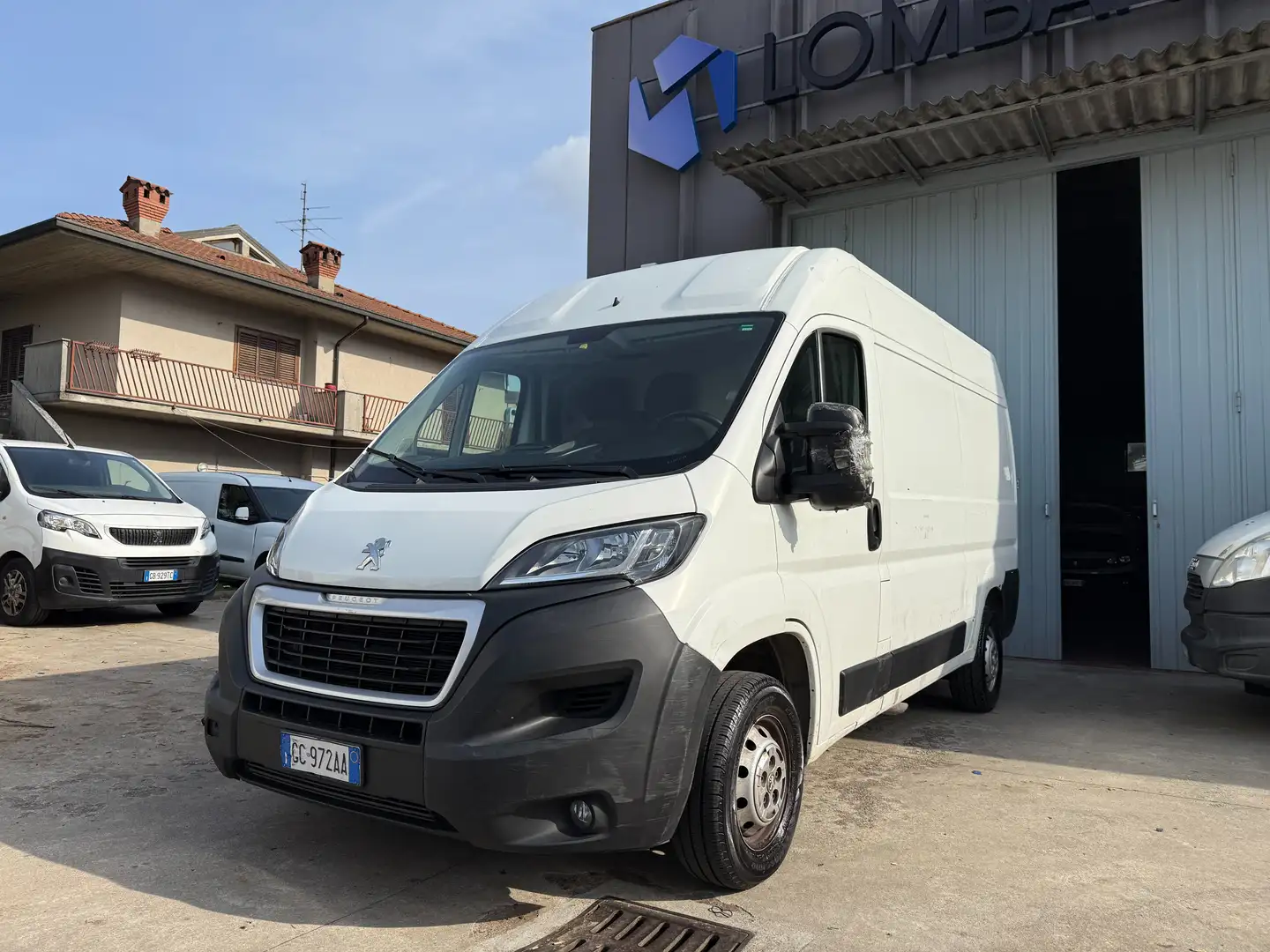 Peugeot Boxer 2.2/150000 KM/2020/EURO 6D Blanc - 1