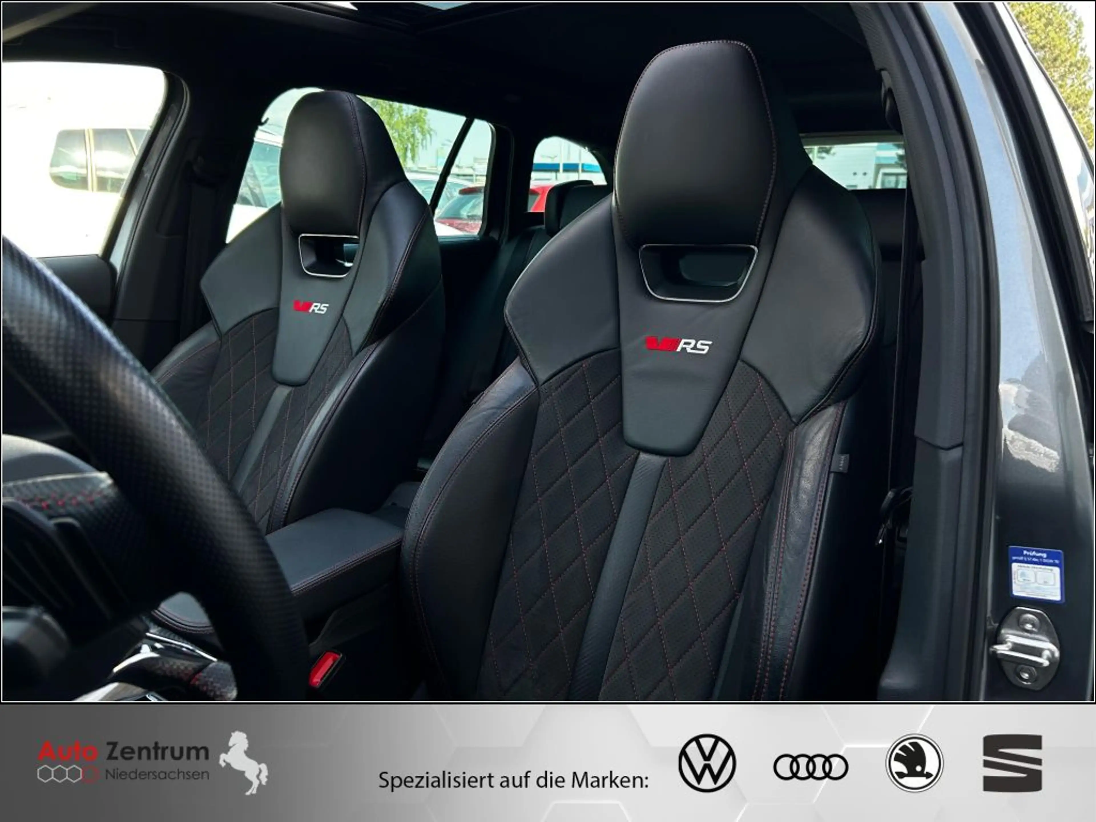 Skoda Octavia 2.0 TSI RS CarPlay AHK*PANO*StandH*Massage*MATRIX — photo 15