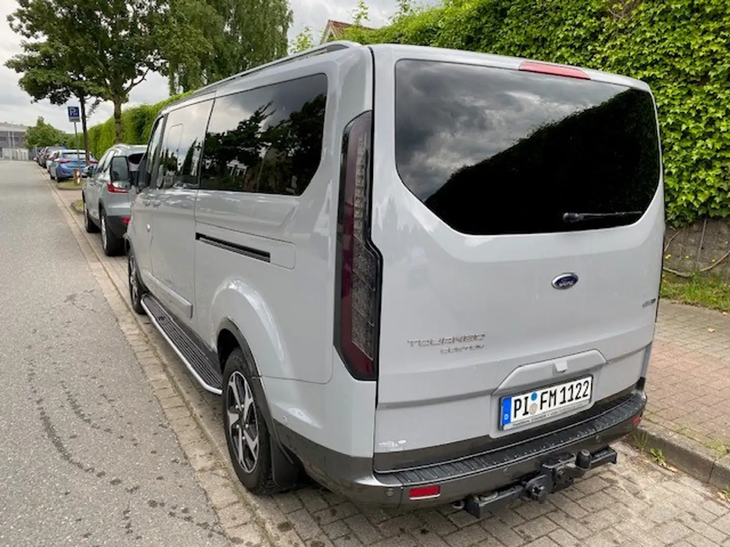 Ford Tourneo Custom 2.0 TDCi 320 L2 Active / Verkauf im Kundenauftrag Gri - 2