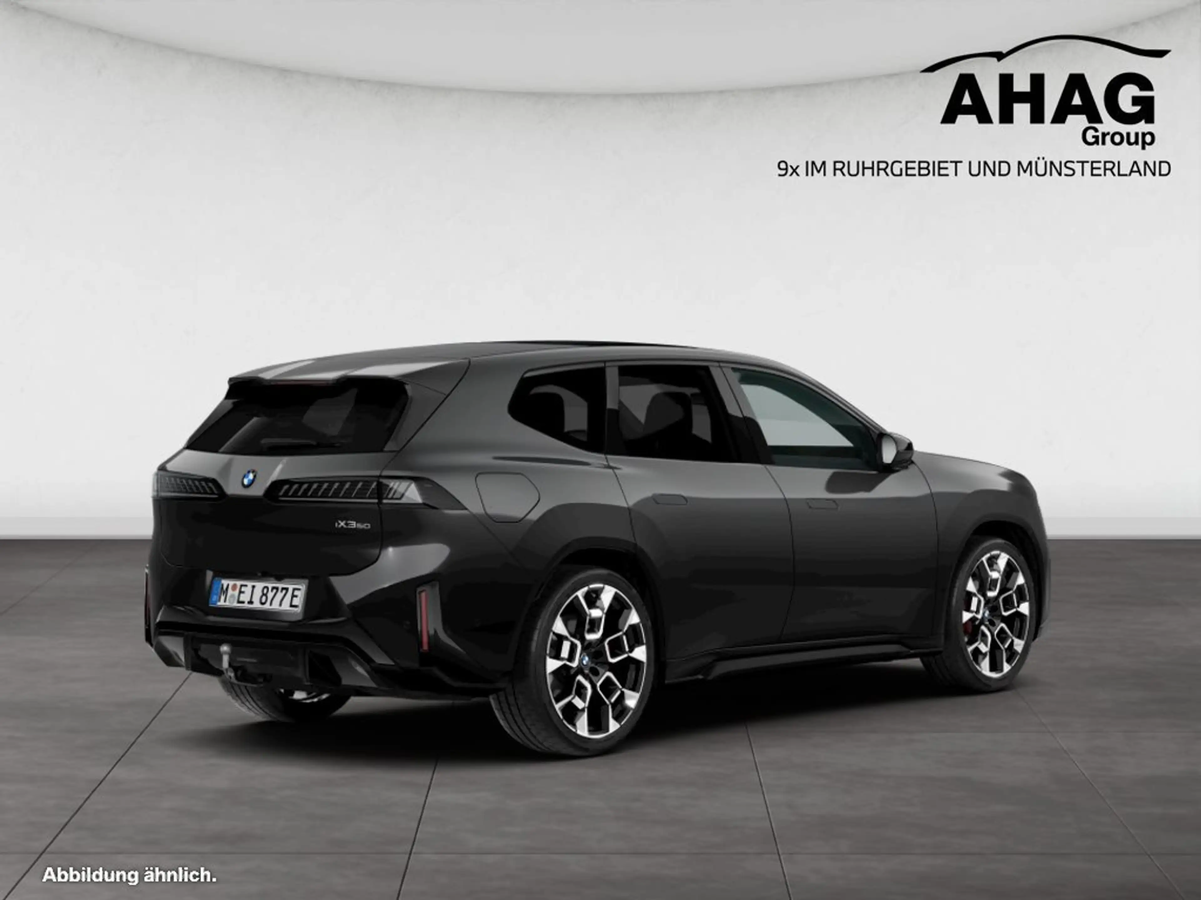BMW iX3 50 xDrive — photo 2